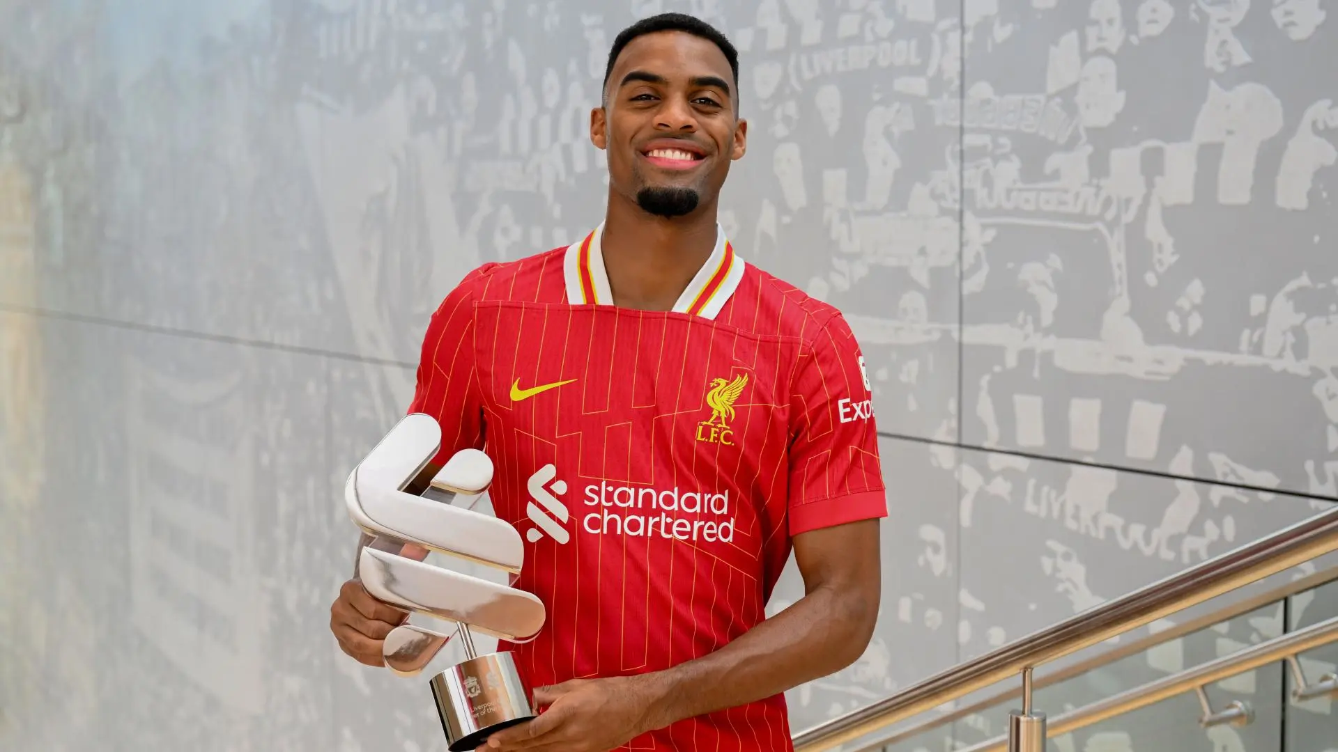 Ryan Gravenberch wins Liverpool's Men's Player of the Month for September