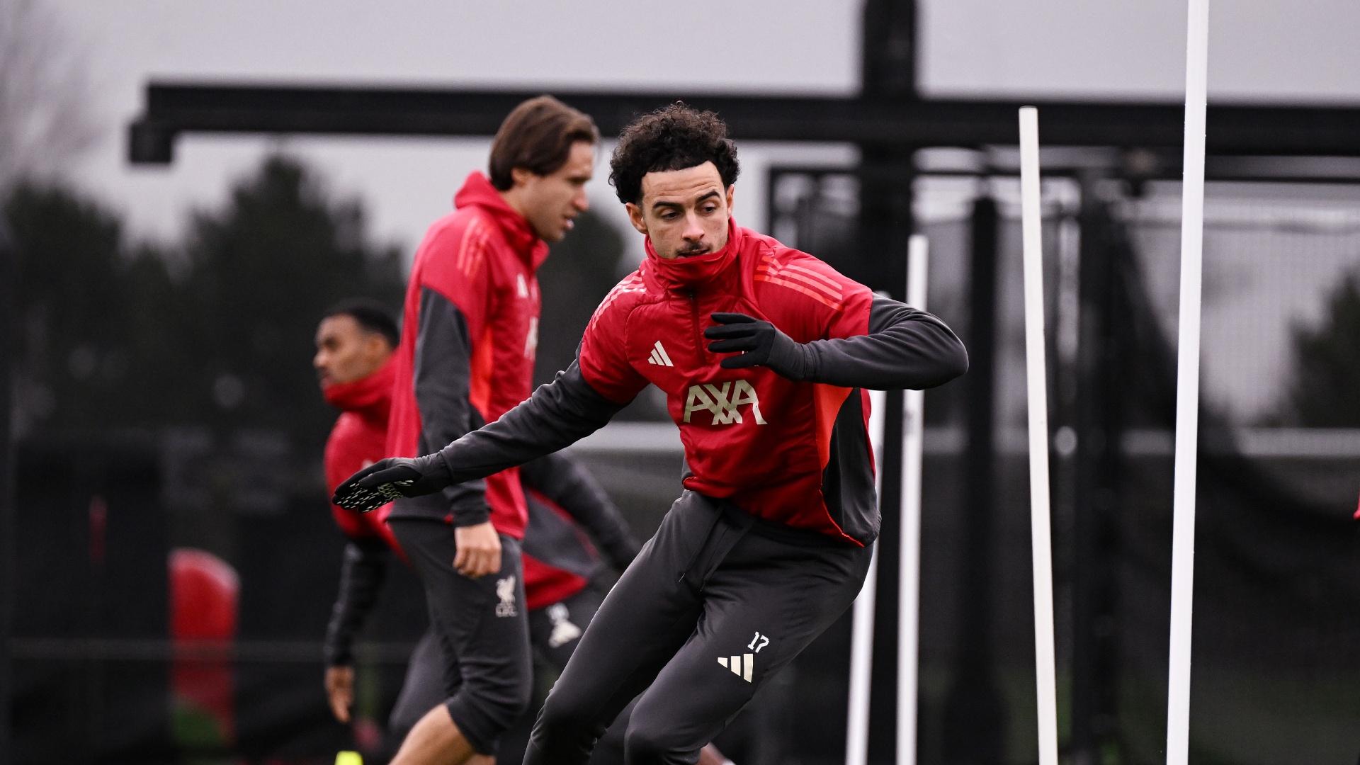 Liverpool v Wolverhampton Wanderers: Team news