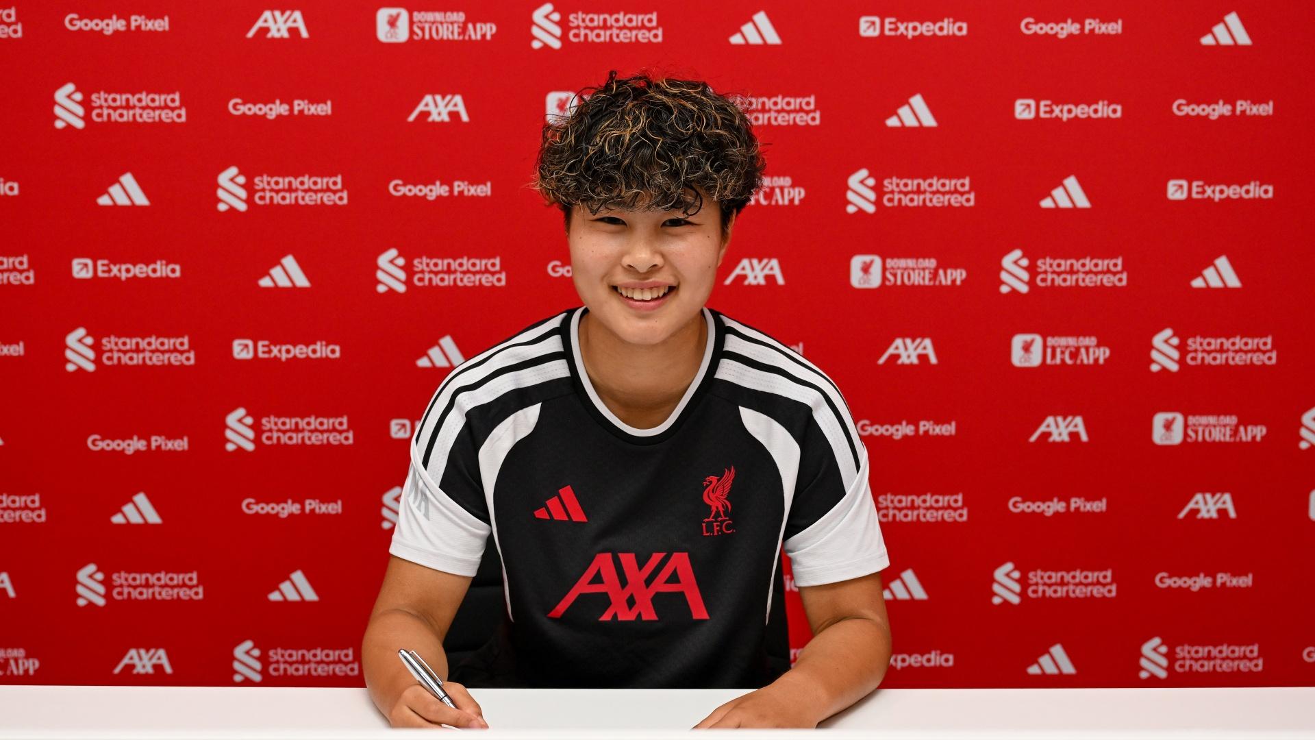 LFC Women complete signing of Mao Itamura from Feyenoord