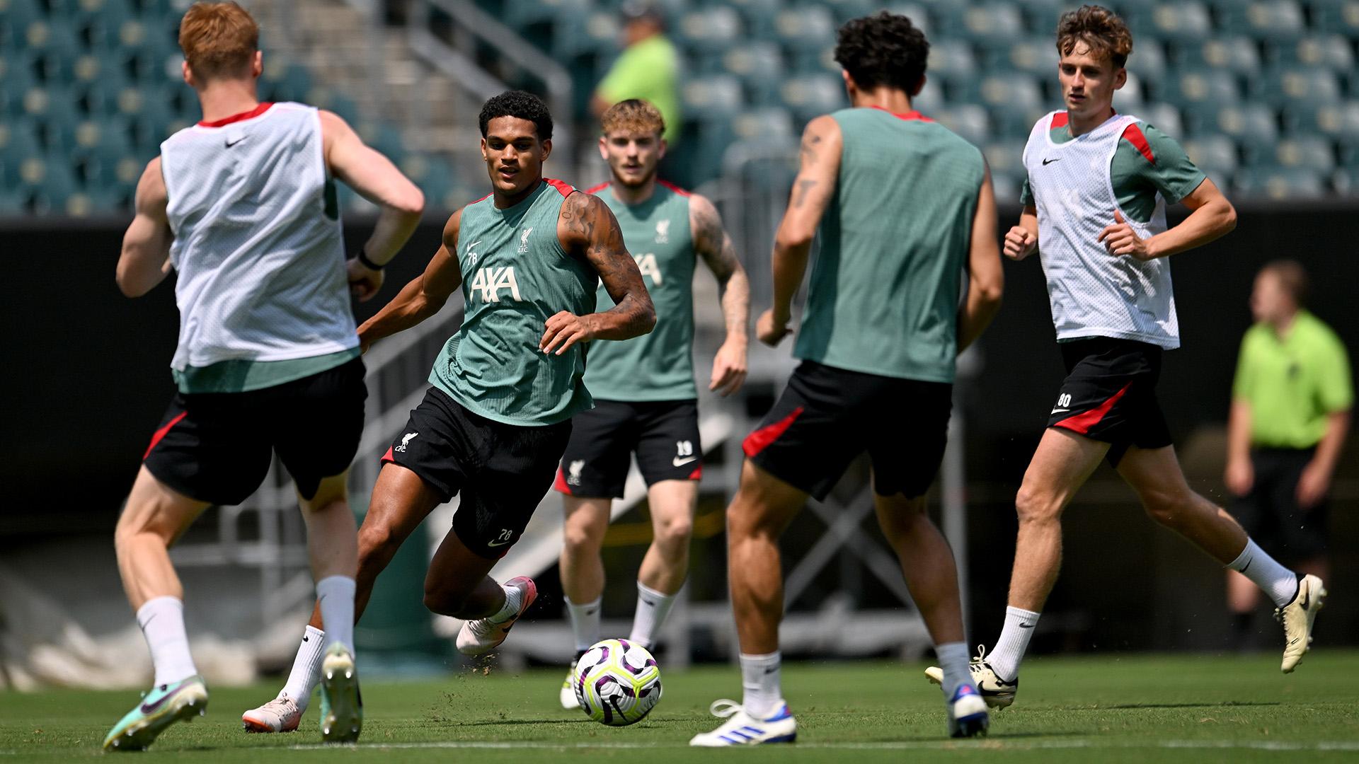 Watch again: Liverpool's open training session in Philadelphia