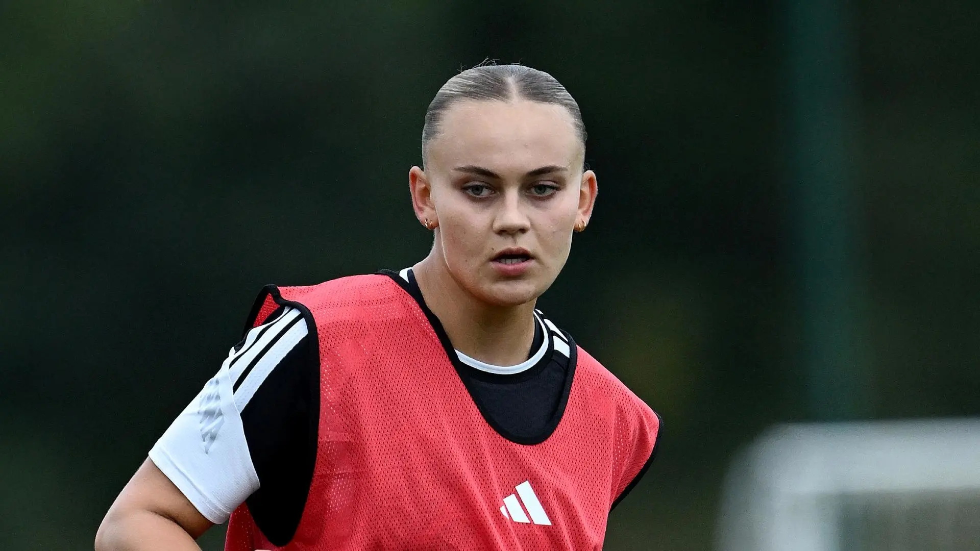 Zara Shaw captains England U20s in World Cup warm-up versus Portugal