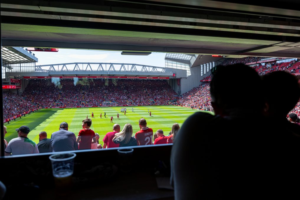 Brodies Sports Lounge Image 1