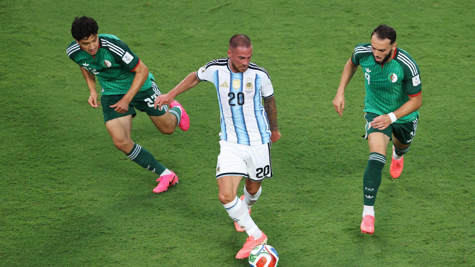 Alexis Mac Allister and Argentina begin World Cup defence with a win