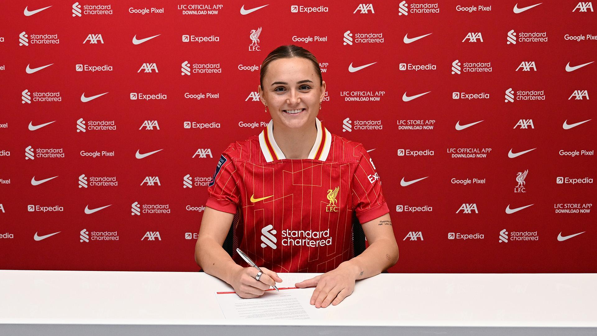 LFC Women sign Bayern Munich midfielder Sam Kerr on loan