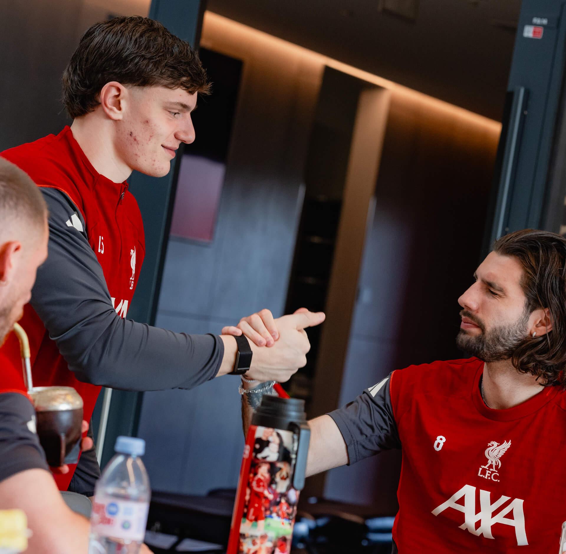Embed (a6ed9b21-fab7-42b1-9500-c48832a8d74e)
