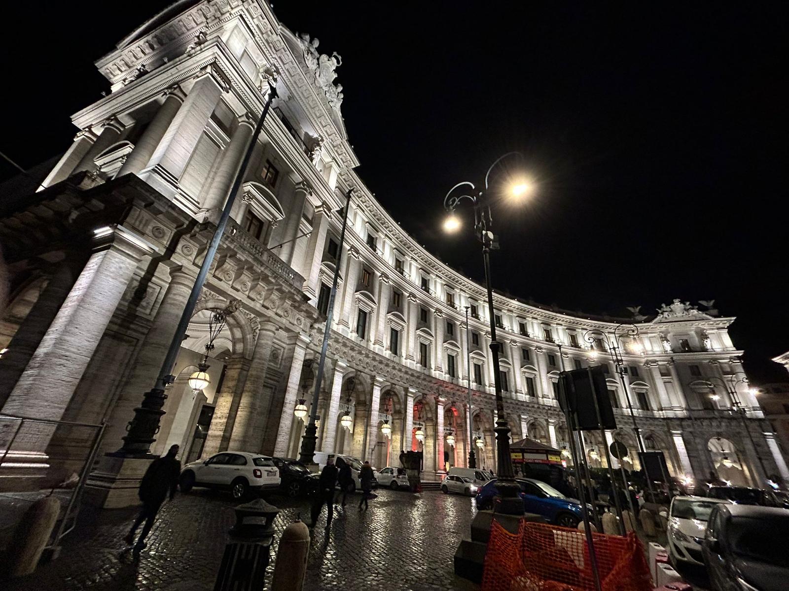 'Six Nations: Full Contact' S2 premieres in Rome | Netflix - Guinness ...