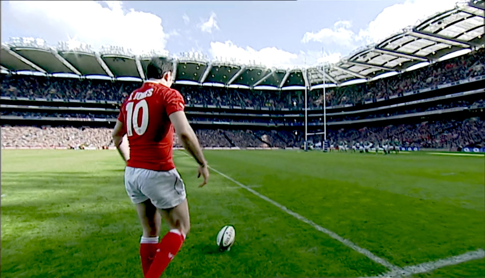 Wales fly-half Stephen Jones lines up for a kick from the tee against Ireland during the 2008 Championship.