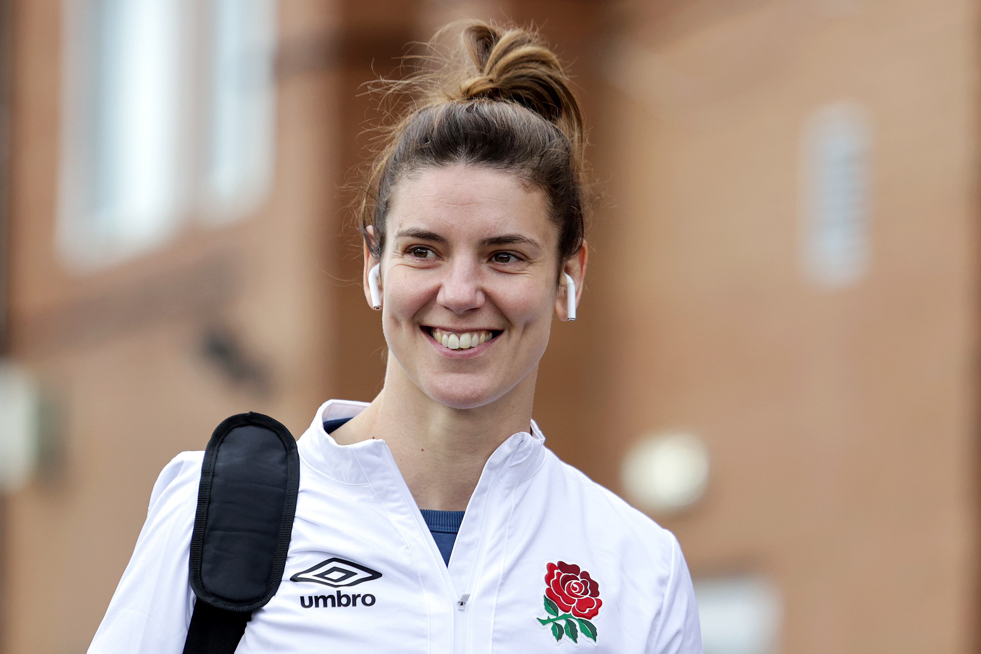 Sarah Hunter on balancing rugby coaching with motherhood - Guinness ...