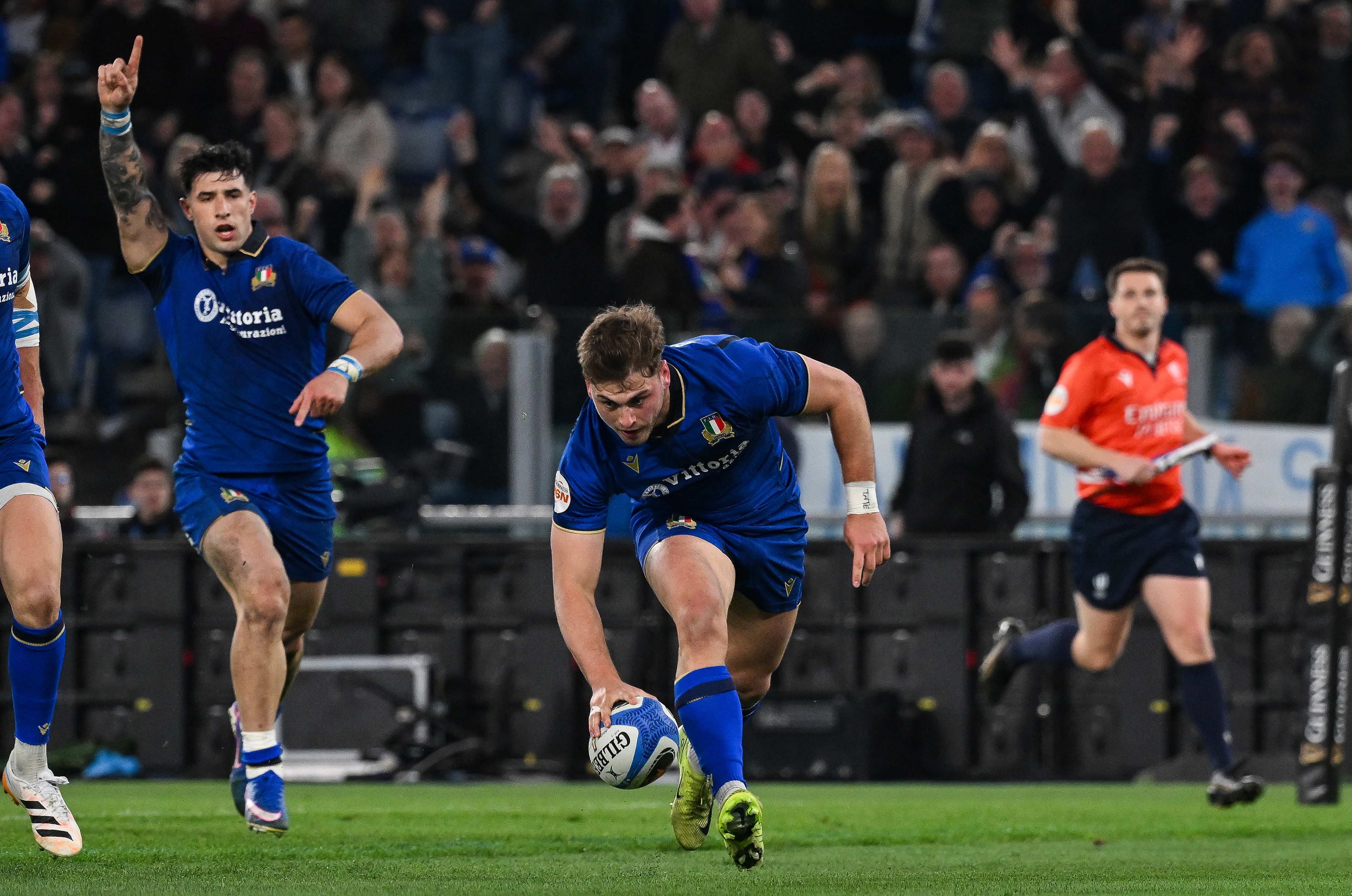 Leonardo Marin try v ENG
