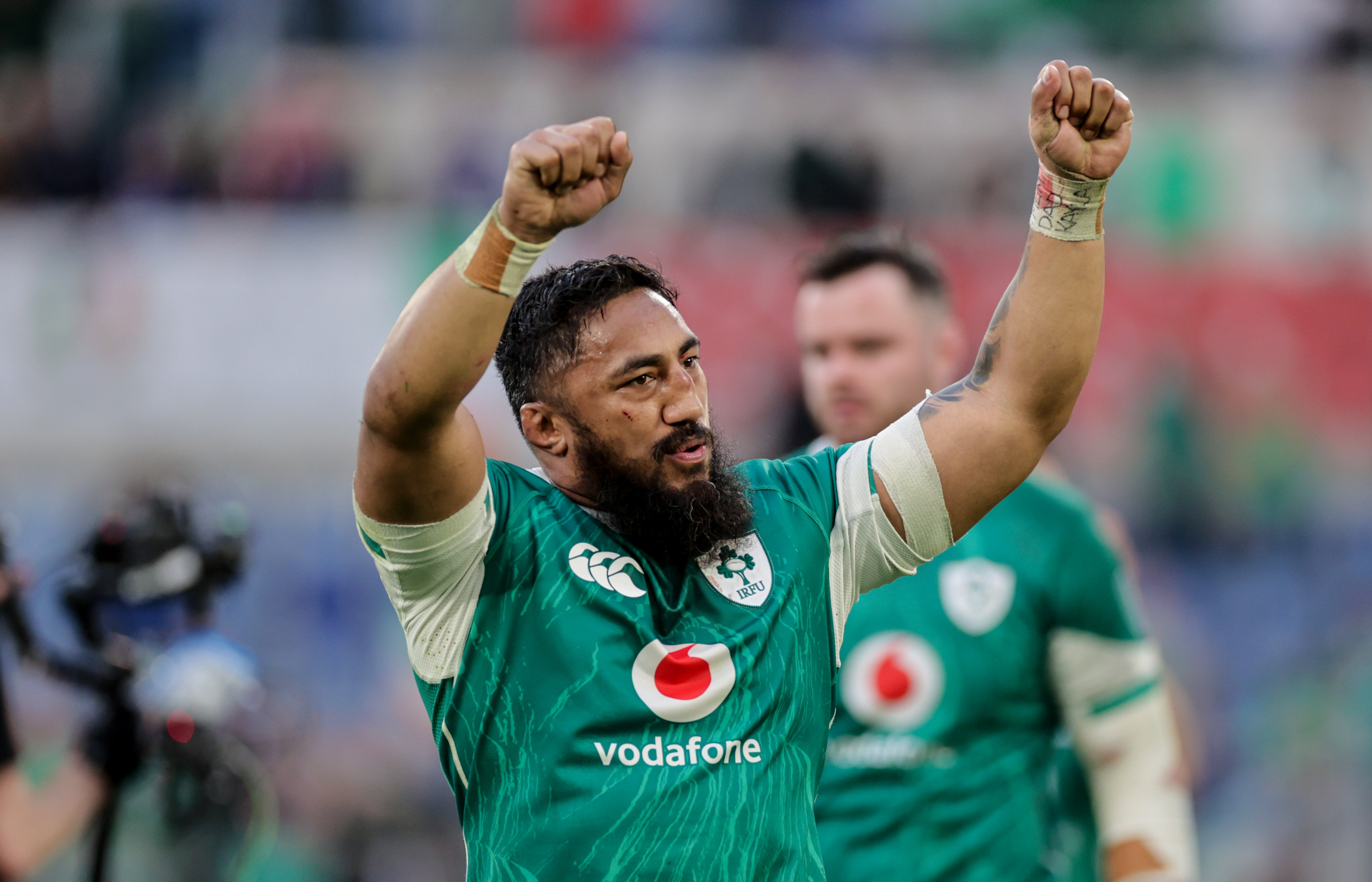 Bundee Aki