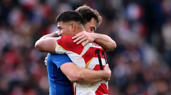 2022 Autumn Nations Series, Stadium de Toulouse, France 20/11/2022
France vs Japan
France’s Damian Penaud and Siosaia Fifita of Japan after the game
Mandatory Credit ©INPHO/James Crombie