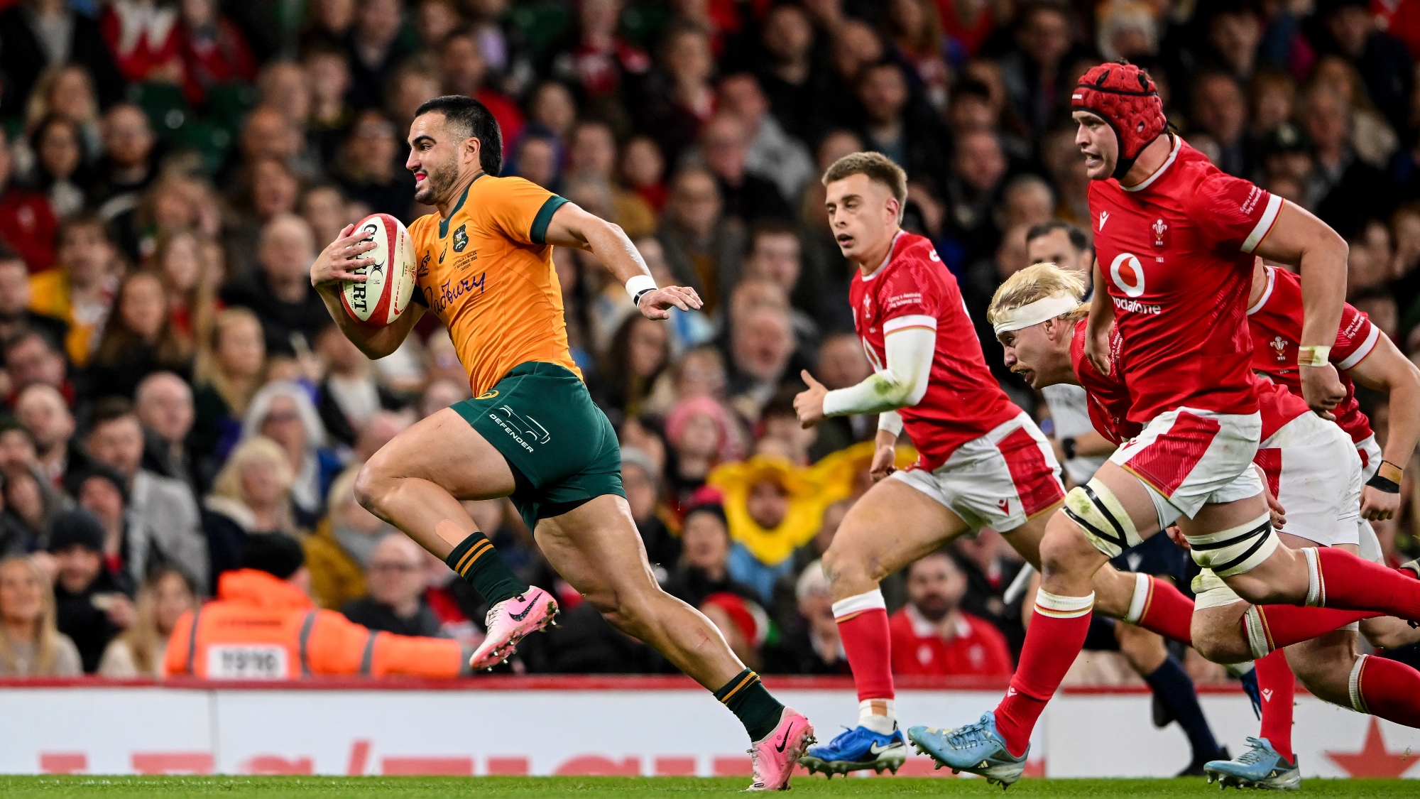 Wright shines brightest for Wallabies | Wal v Aus - undefined