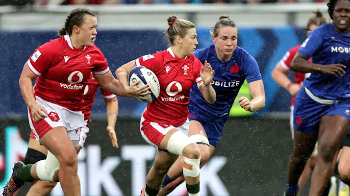Keira Bevan v France