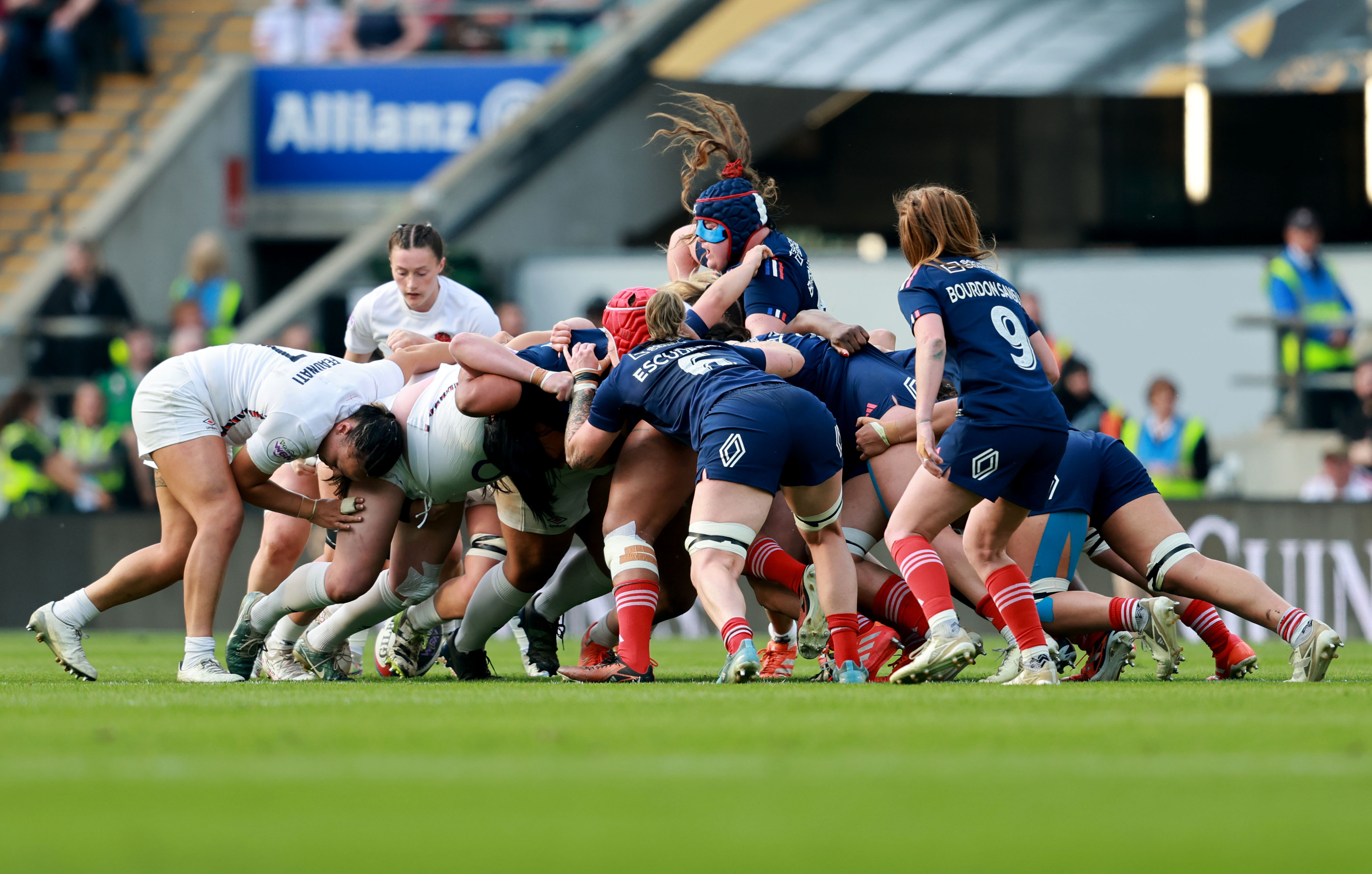 A view of a scrum during the 2025 Guinness Women's Six Nations Championship Round 5 game between England and France in Allianz Twickenham Stadium, London, England, Saturday, April 26, 2025 (Photo by Dan Sheridan / Inpho)