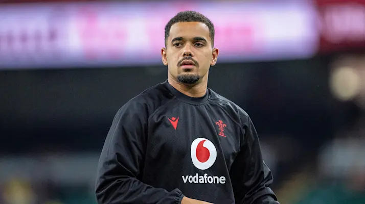 Ben Thomas during the warm-up ahead of the 2025 Quilter Nations Series game between Wales and Japan.