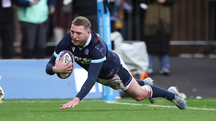 Finn Russell