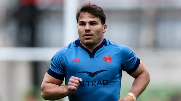 France's Antoine Dupont warms up ahead of the 2025 Guinness Men's Six Nations match against Ireland in Dublin.