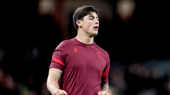 Wales' Louis Rees-Zammit during the warm-up ahead of the 2025 Quilter Nations Series game against New Zealand at the Principality Stadium.