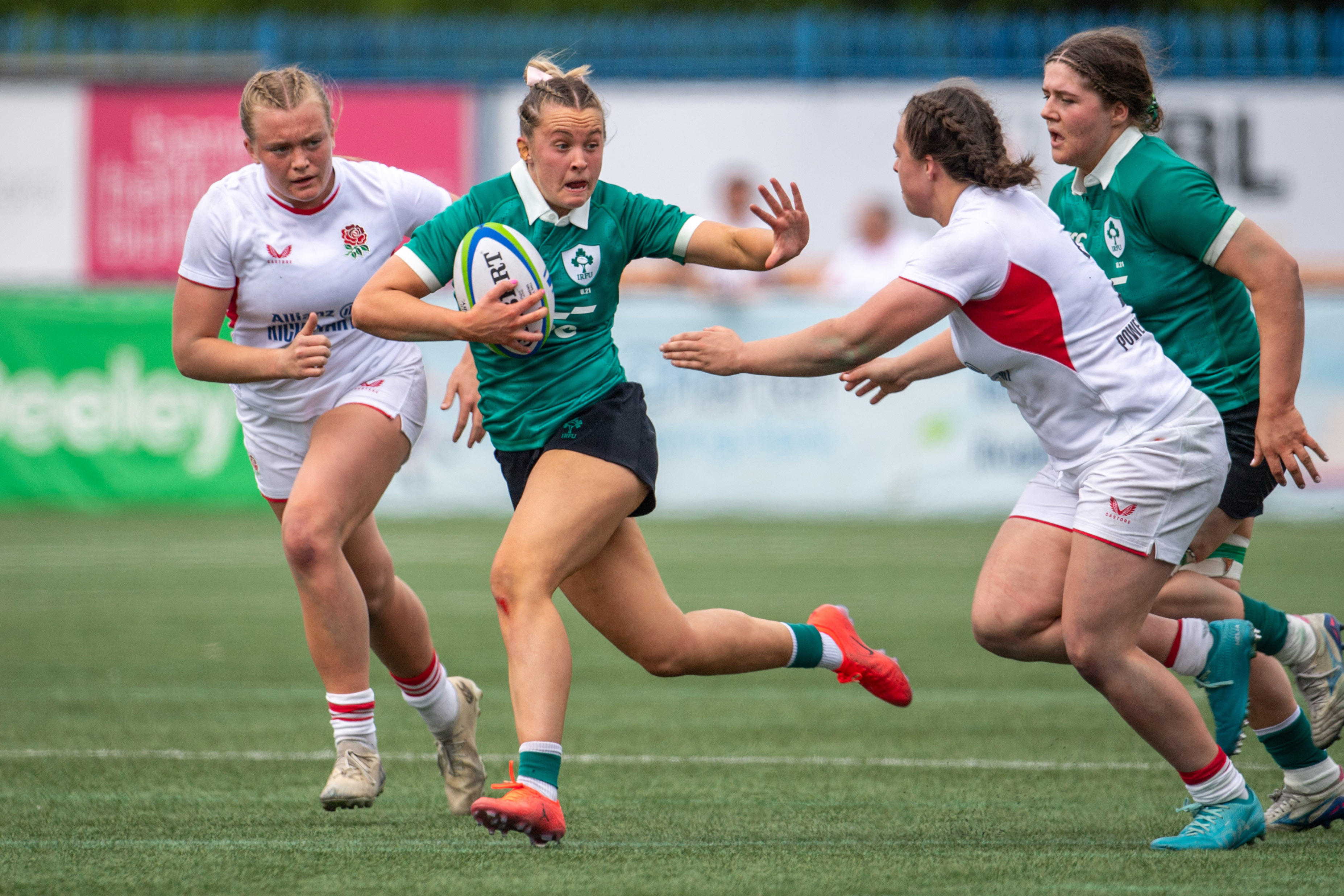 Lucia Linn v England