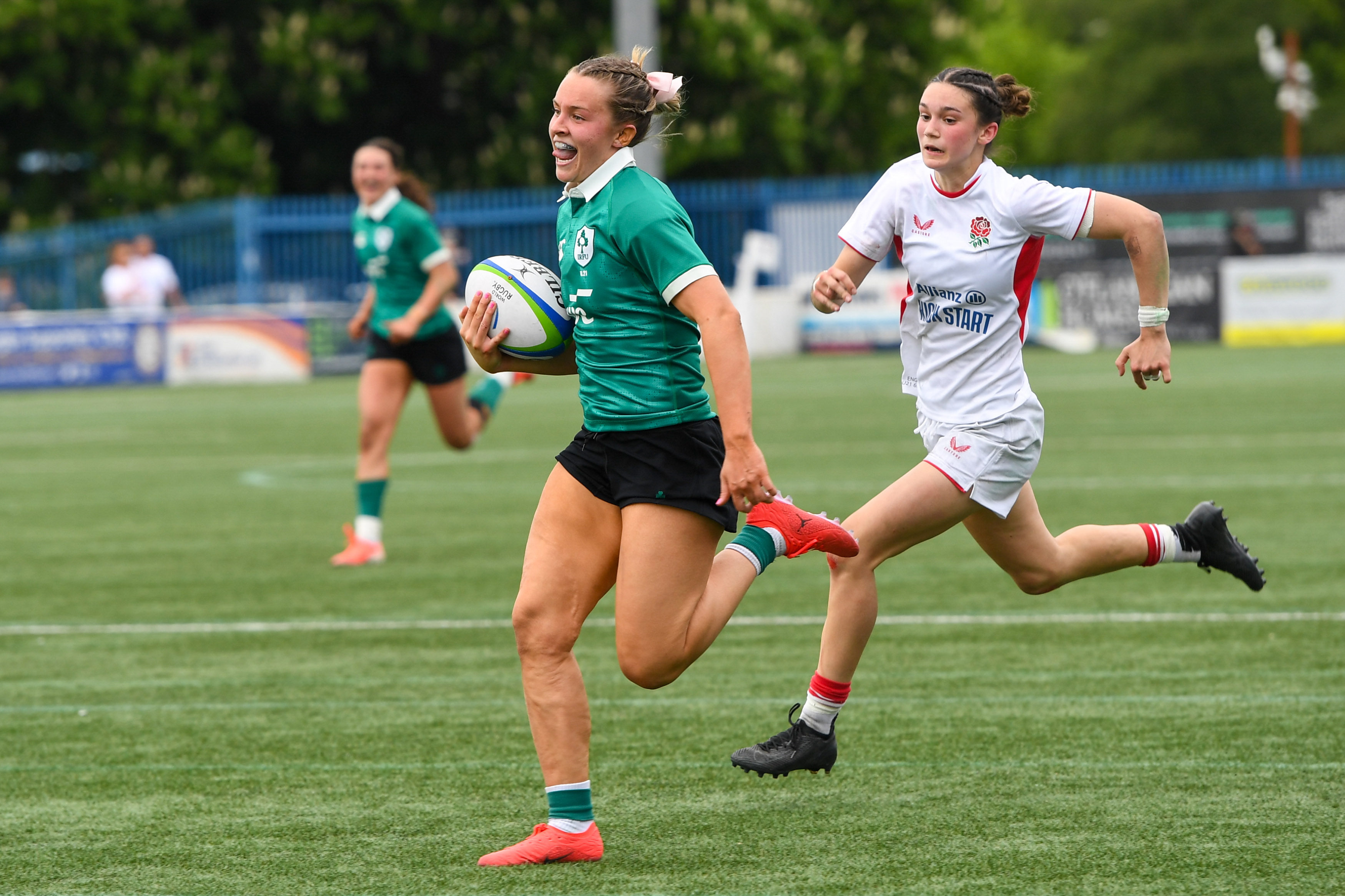 Lucia Linn v England