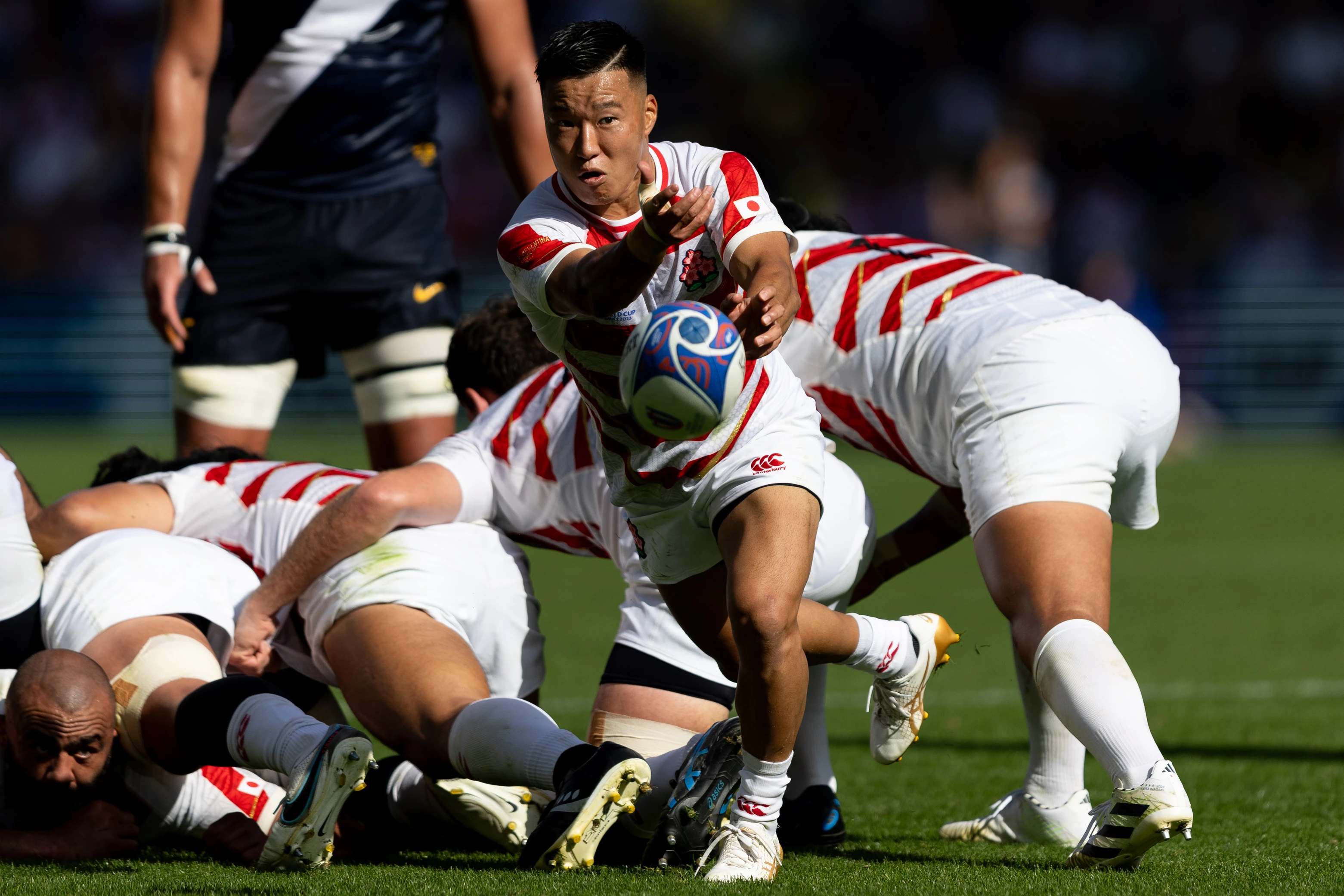 2023 Rugby World Cup Pool D, Stade de Beaujoire, Nantes, France 8/10/2023 Japan vs ArgentinaNaoto Saito of Japan passes the ballMandatory Credit ©INPHO/Juan Gasparini