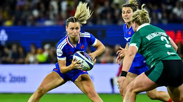 France's Aubane Rousset in action during the 2026 Guinness Women's Six Nations Championship Round 3 game between France and Ireland in Parc des Sports Marcel Michelin, Clermont-Ferrand