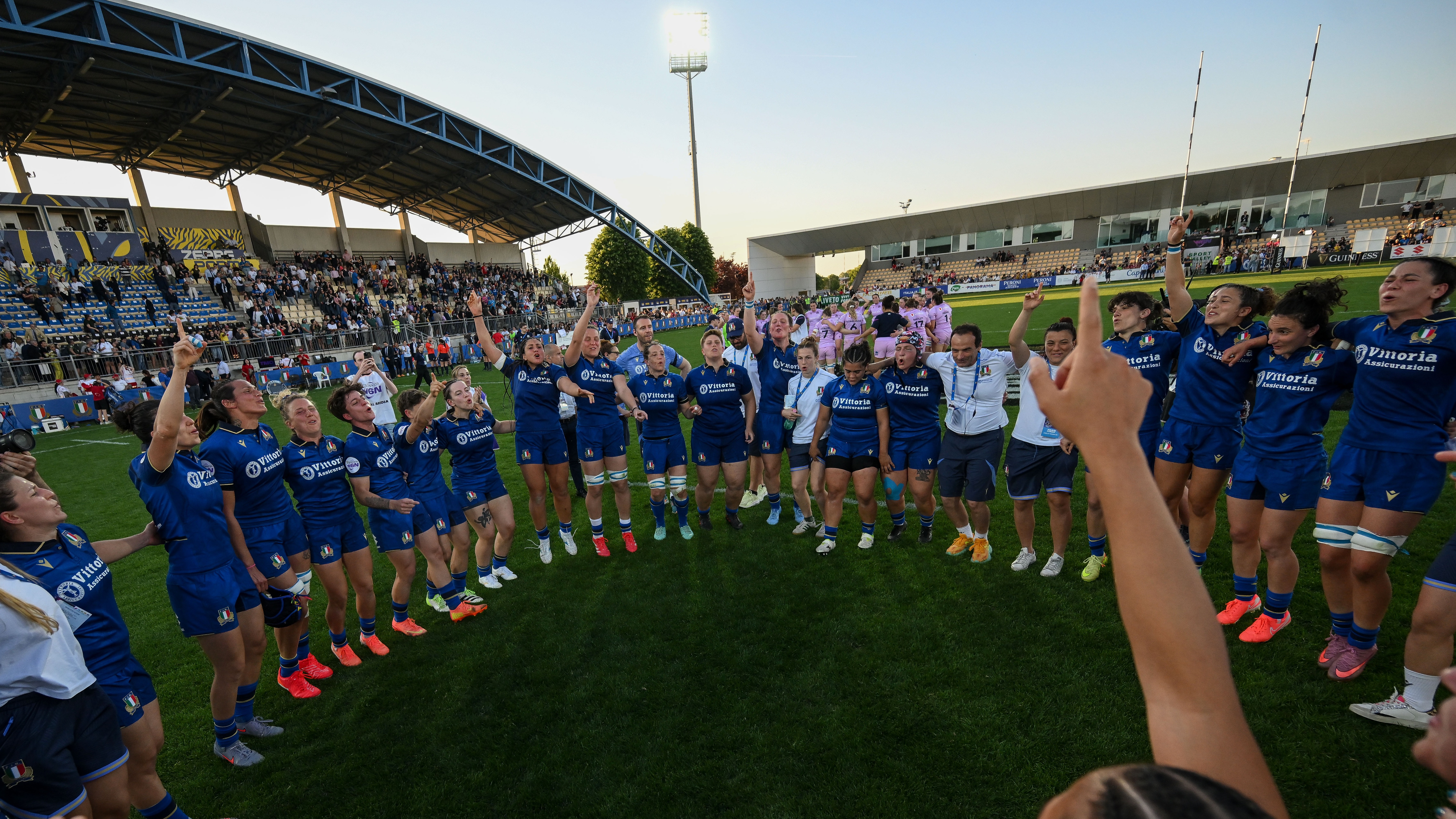 Italy players celebrate victory after the 2026 Guinness Women's Six Nations Championship Round 3 game between Italy and Scotland in Stadio Sergio Lanfranchi, Parma