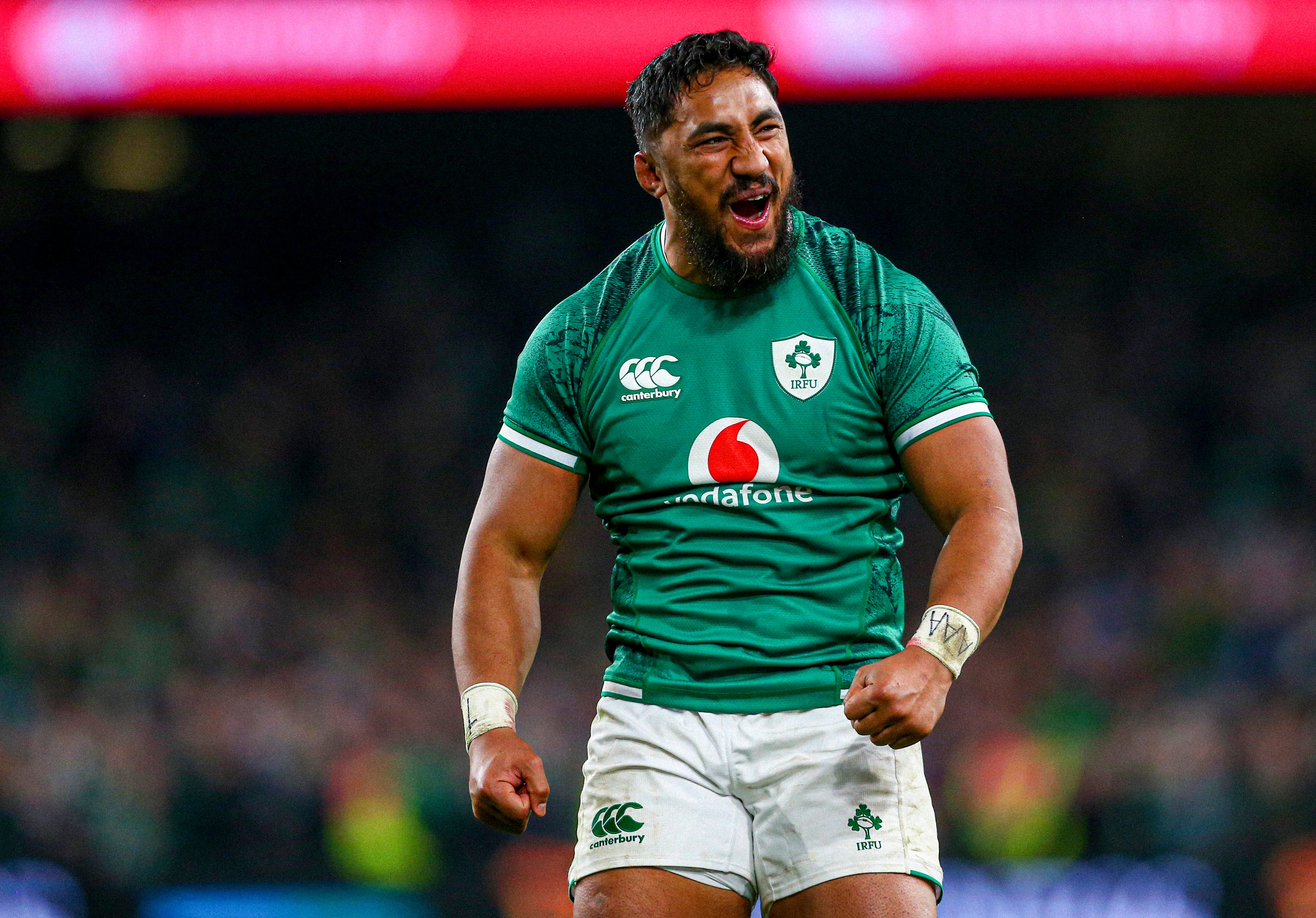 Bundee Aki