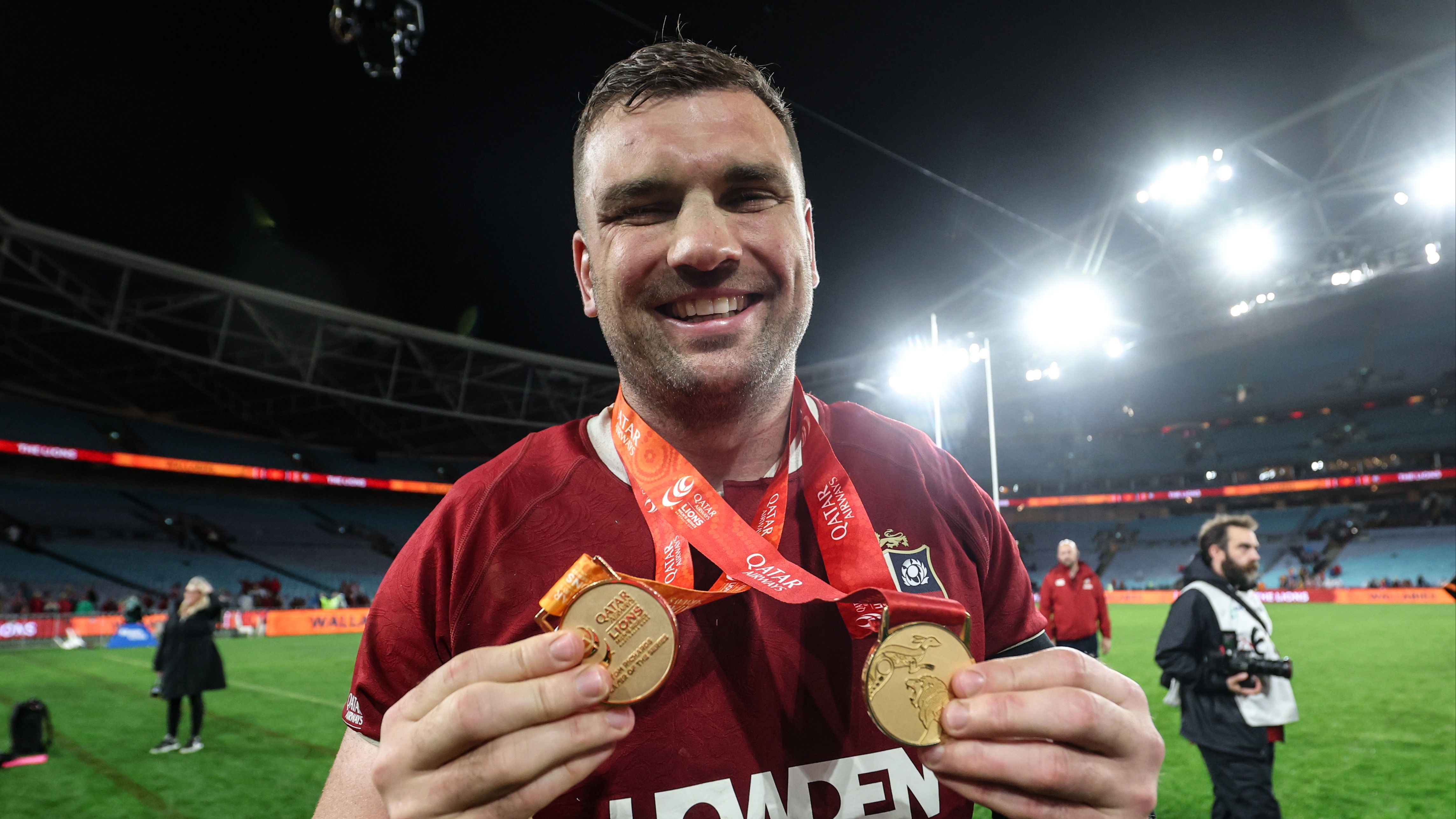 Tadhg Beirne celebrates clinching the 2025 Lions series