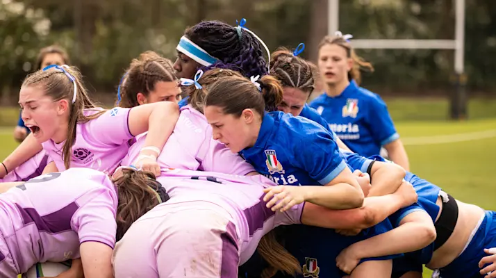 Italy v Scotland U18 scrum