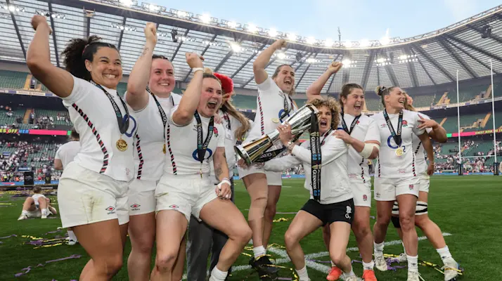England players celebrate during the 2025 Guinness Women's Six Nations Championship Round 5 game between England and France in Allianz Twickenham Stadium, London