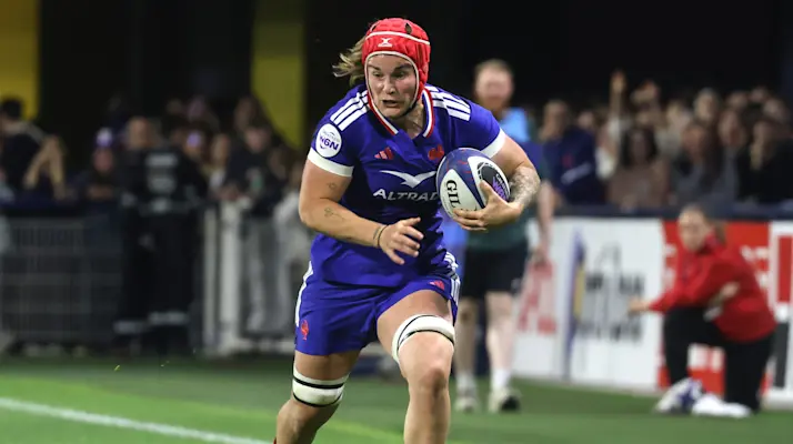 France's Charlotte Escudero during the 2026 Guinness Women's Six Nations Championship Round 3 game between France and Ireland in Parc des Sports Marcel Michelin, Clermont-Ferrand, France, Saturday, April 25, 2026 (Photo by Manuel Blondeau / Inpho)