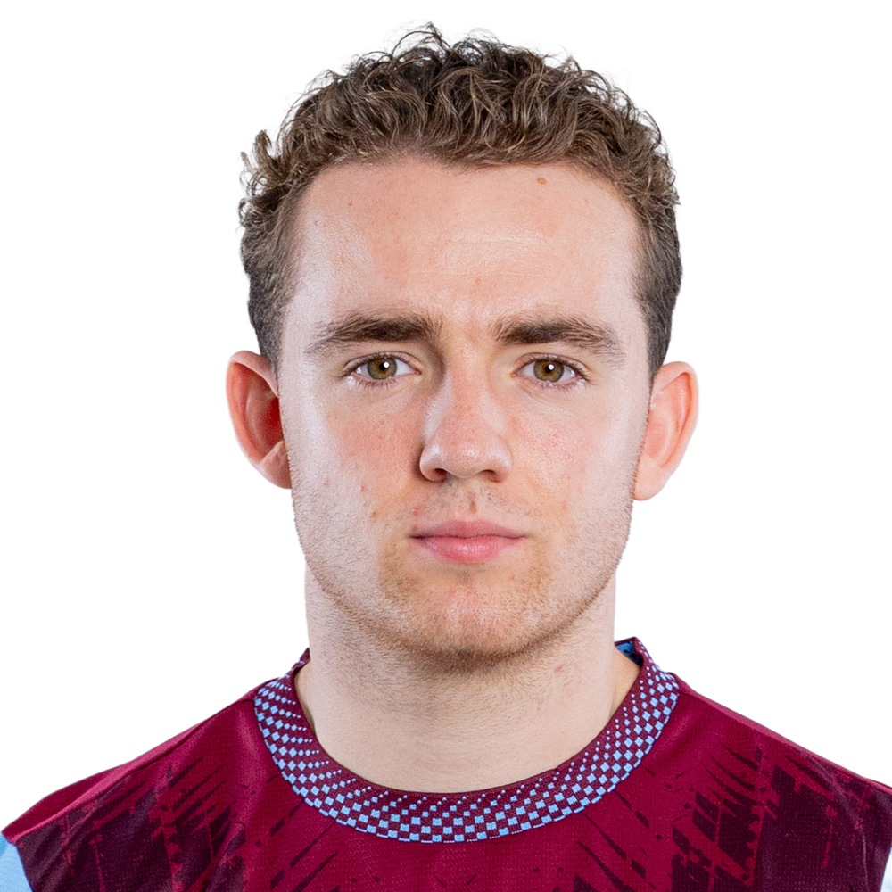 35 Austbø Headshot Image