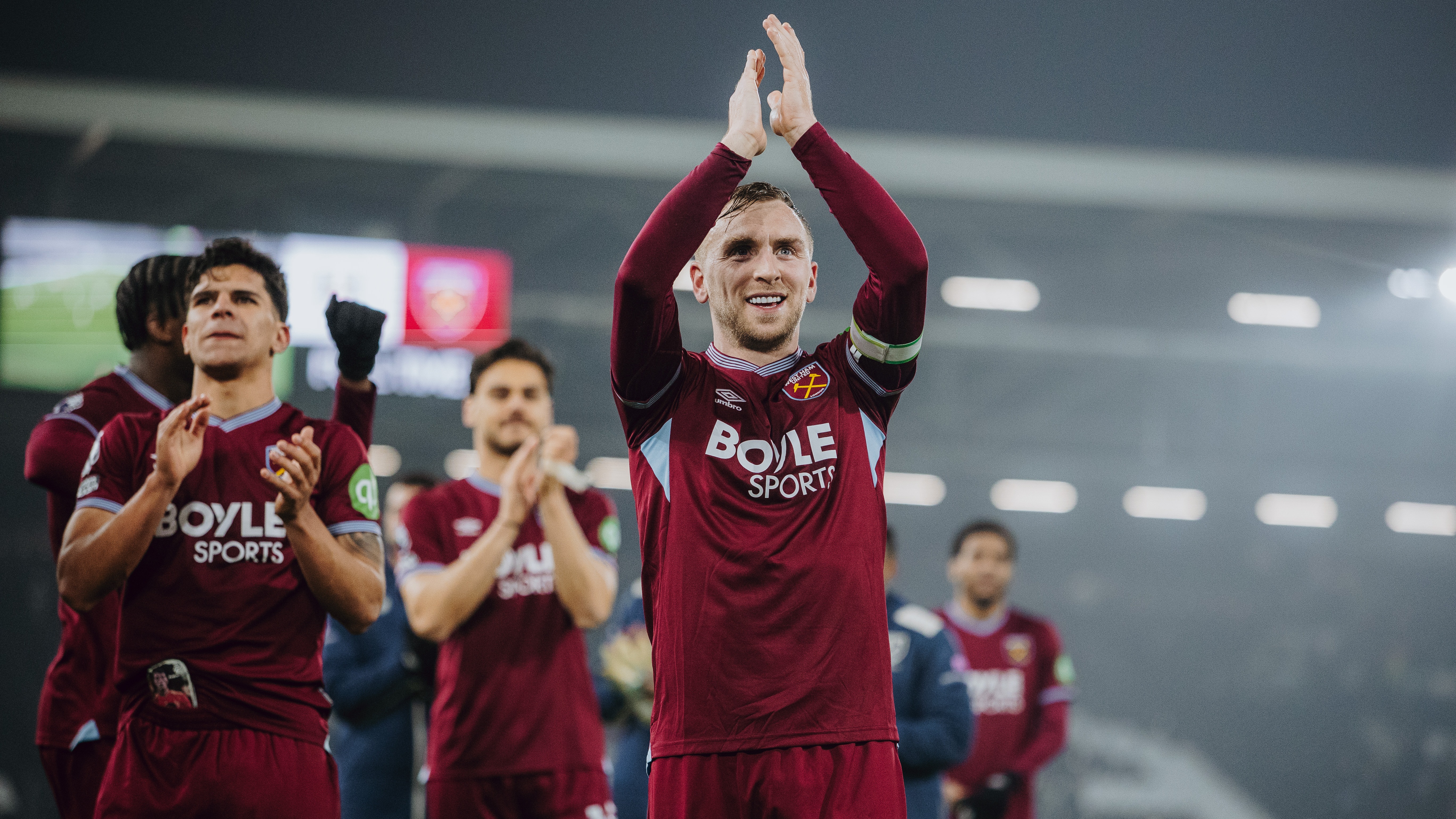 Jarrod Bowen celebrates after Brentford