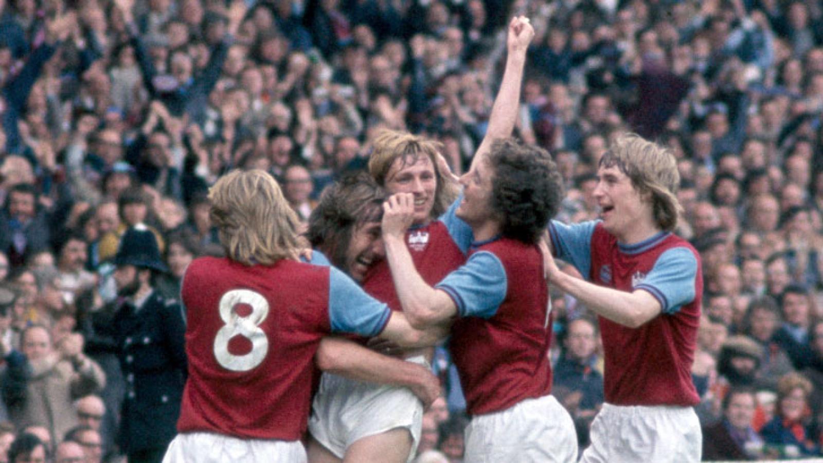 1975 - West Ham United 2-0 Fulham - West Ham United FC