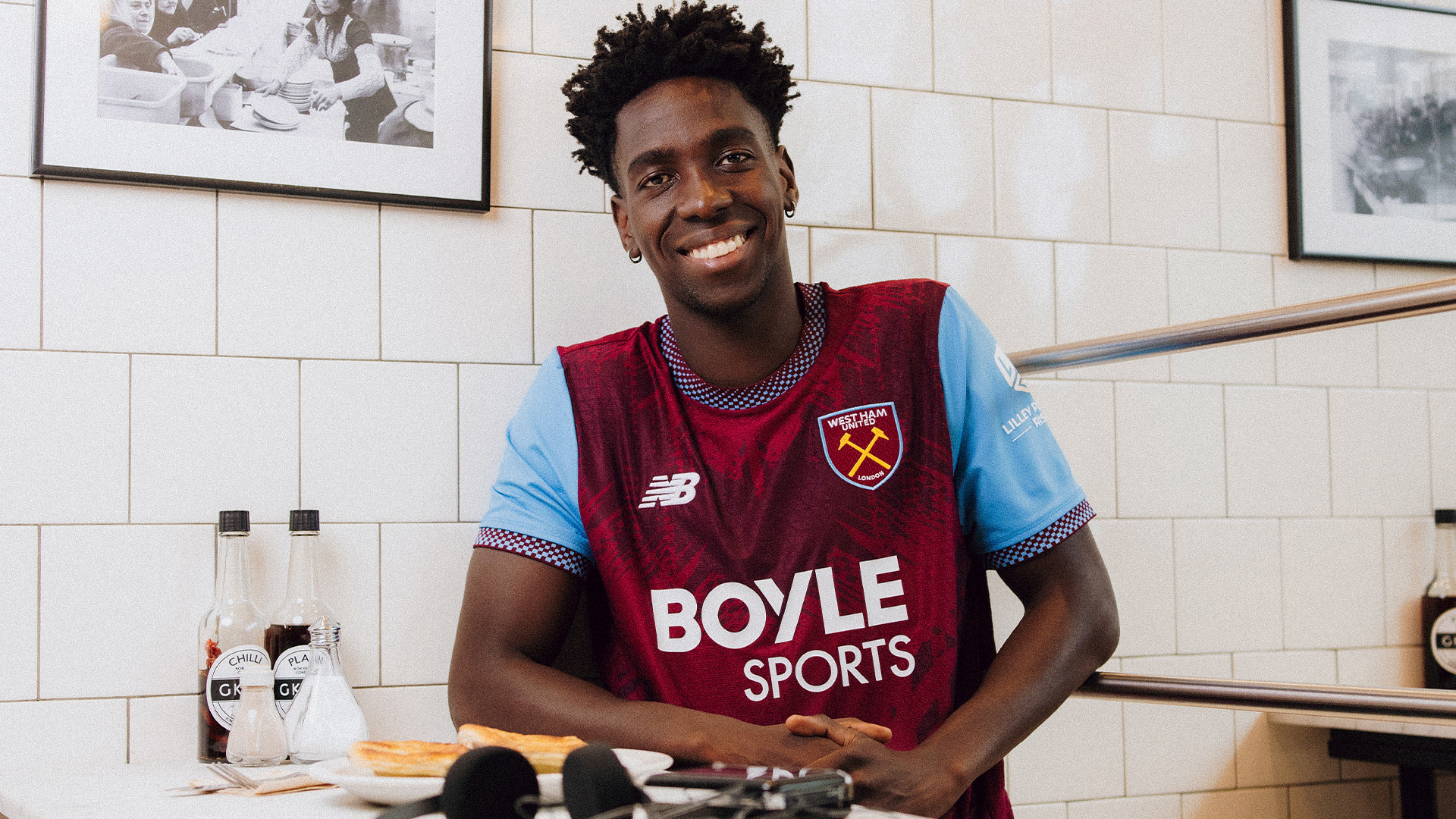 West Ham United sign Adama Boiro on loan