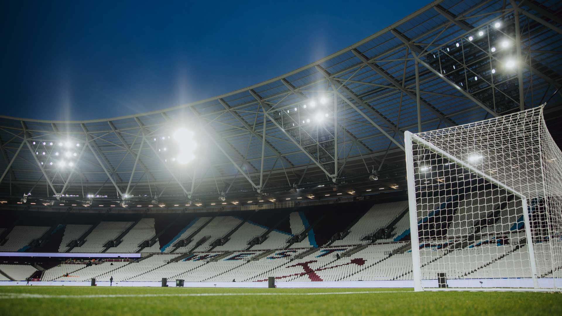 London Stadium GV Forest