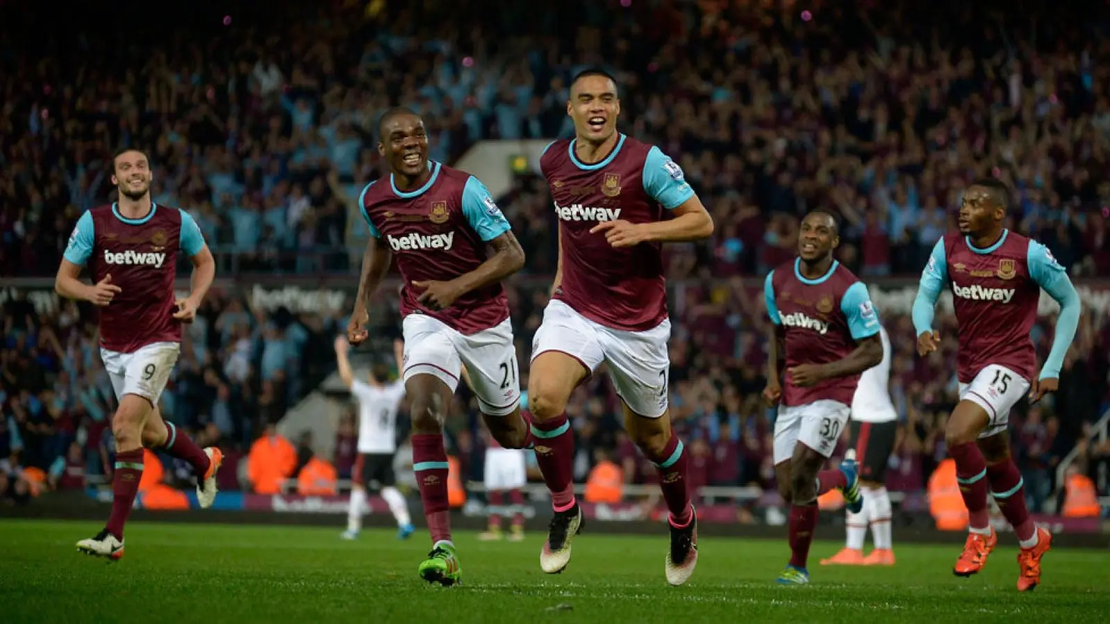 2016 - West Ham United 3-2 Manchester United