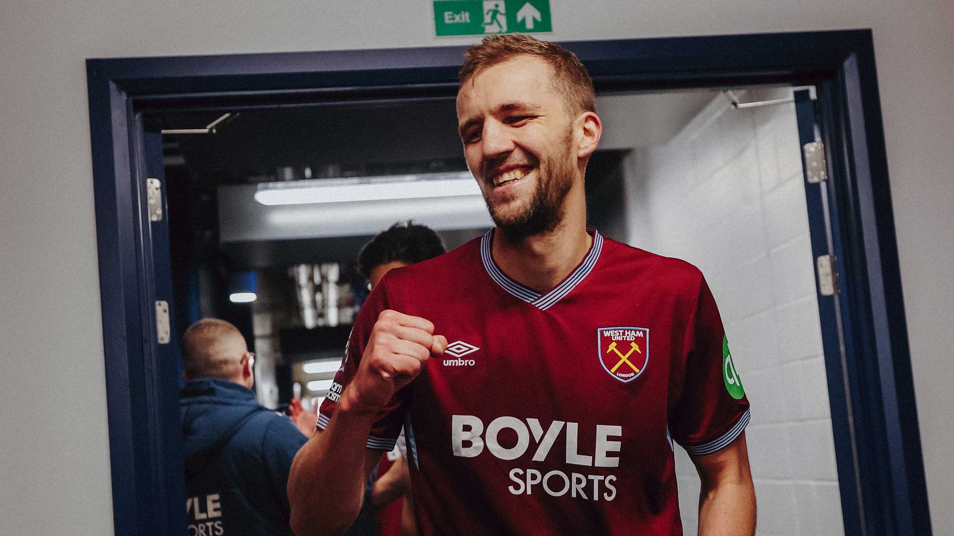 Soucek Sunderland BTS