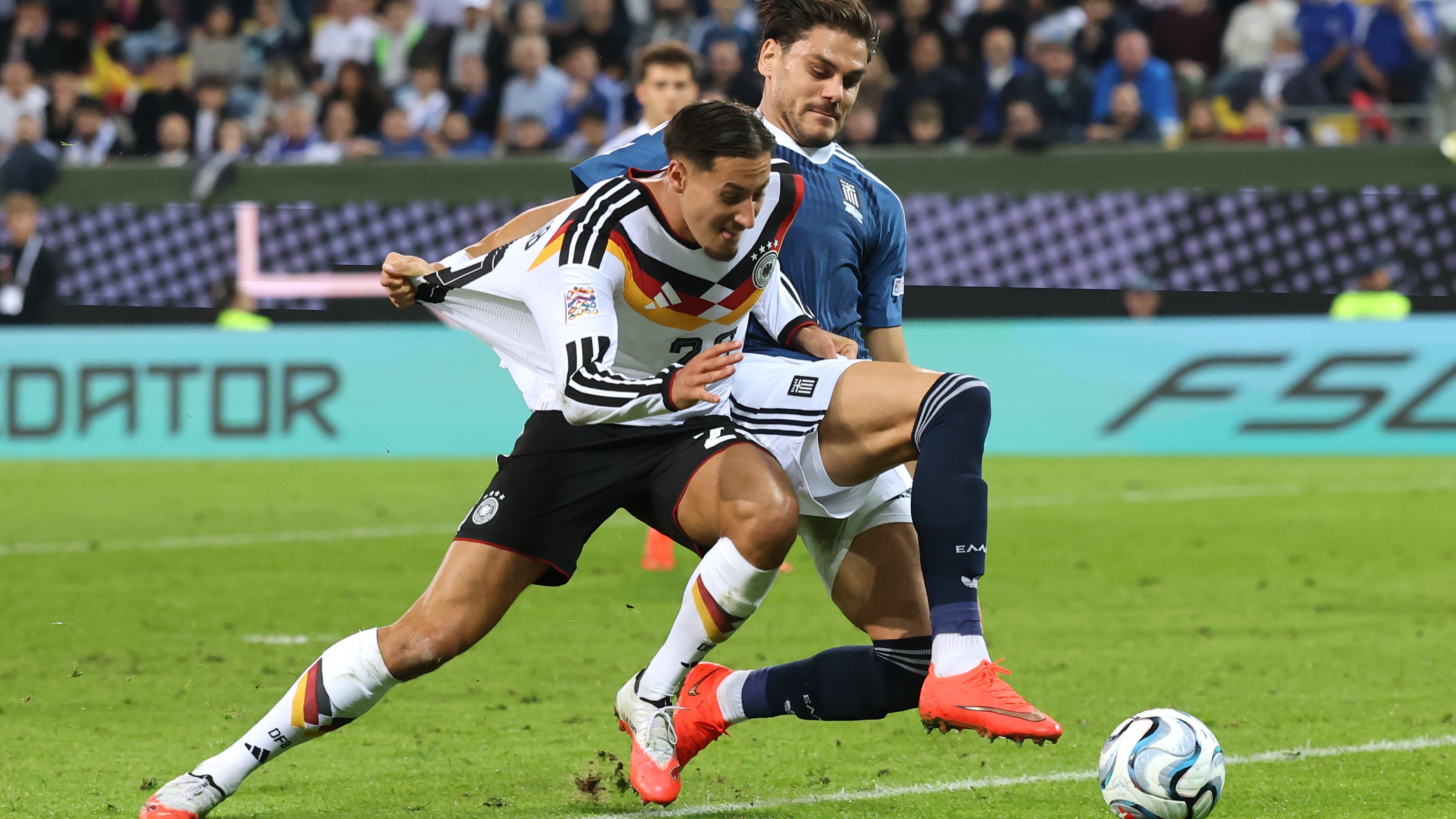 Internationals | Mavropanos helps Greece to first-ever win in Germany