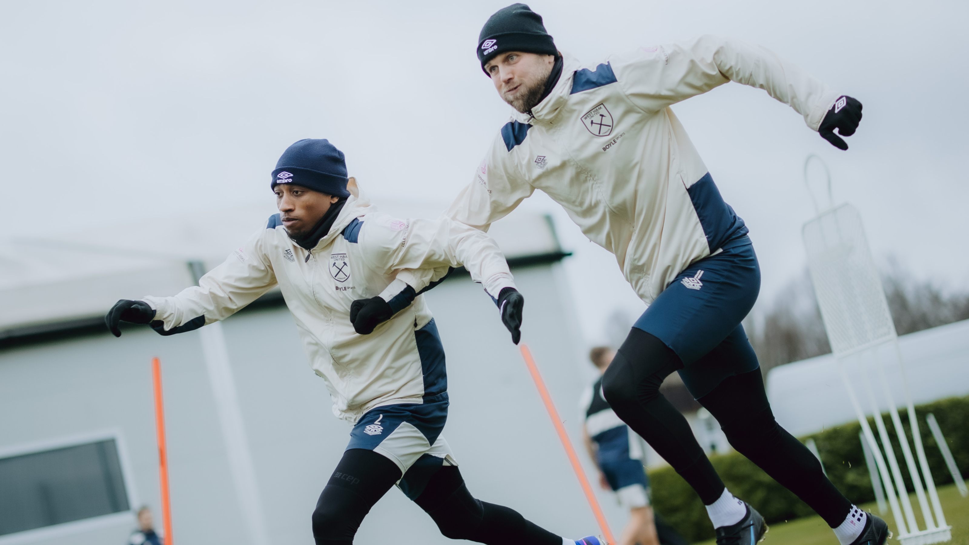 Füllkrug and Walker-Peters in training