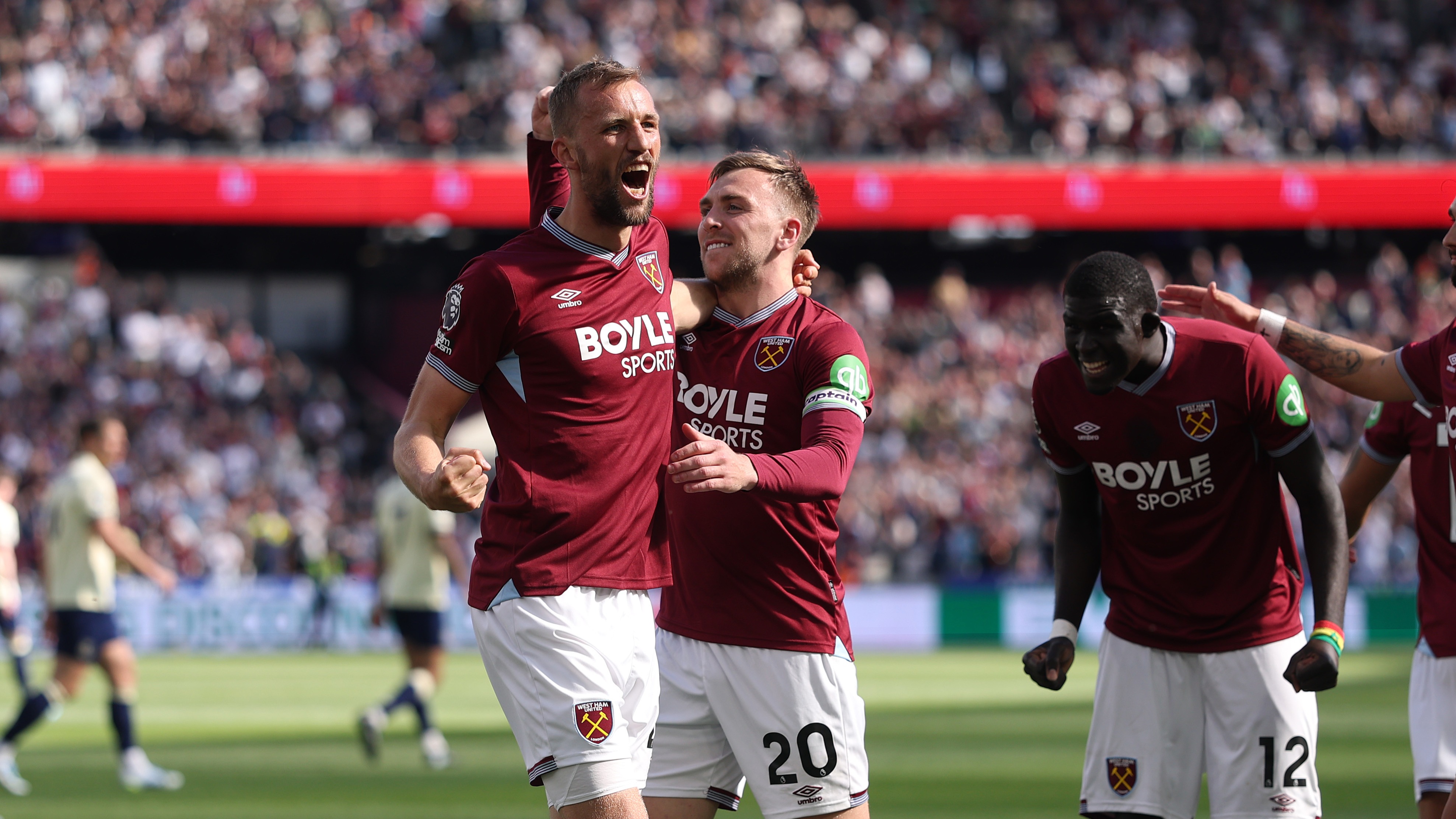 Tomáš Souček celebrates his goal against Everton