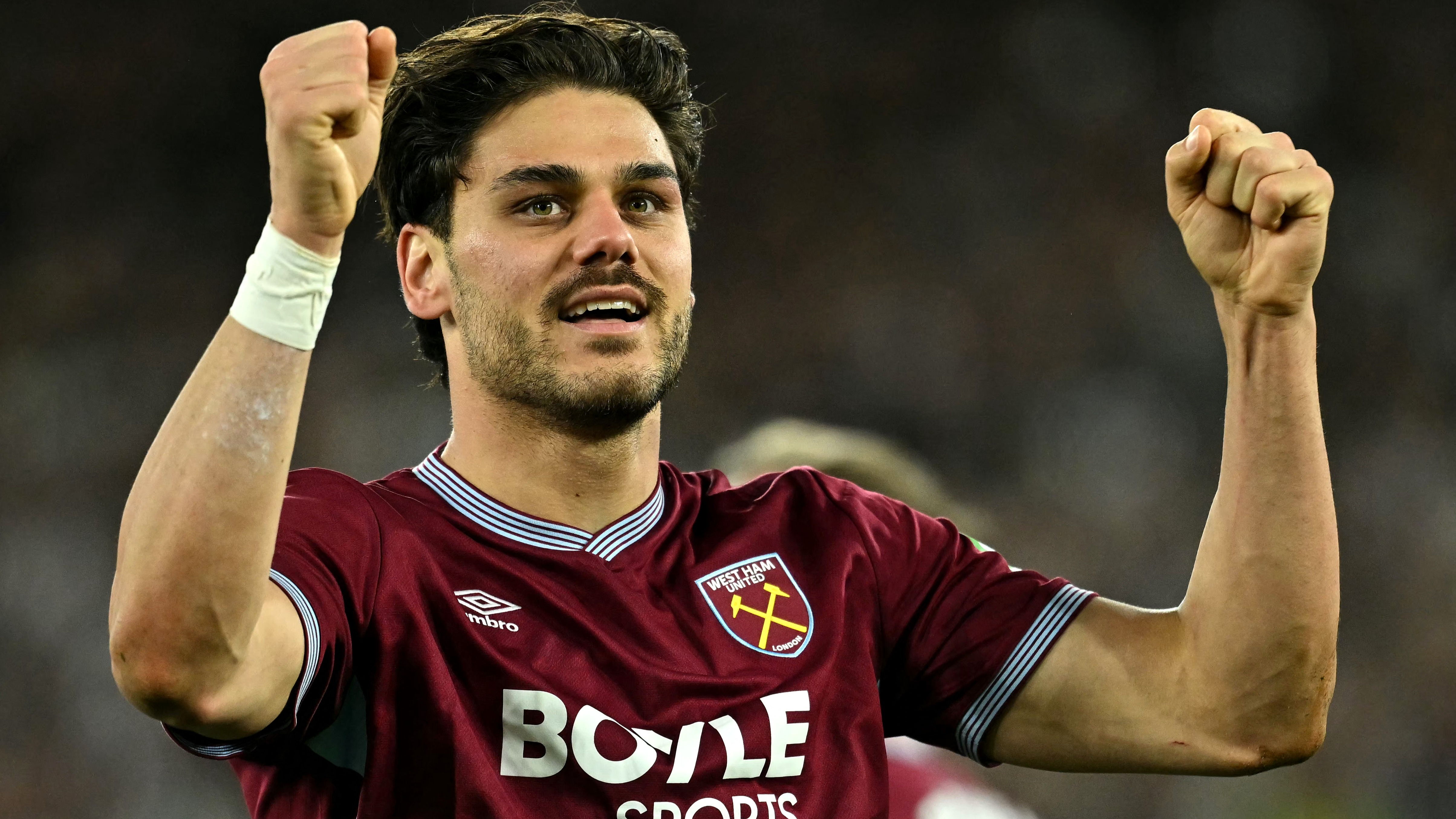 Dinos Mavropanos celebrates
