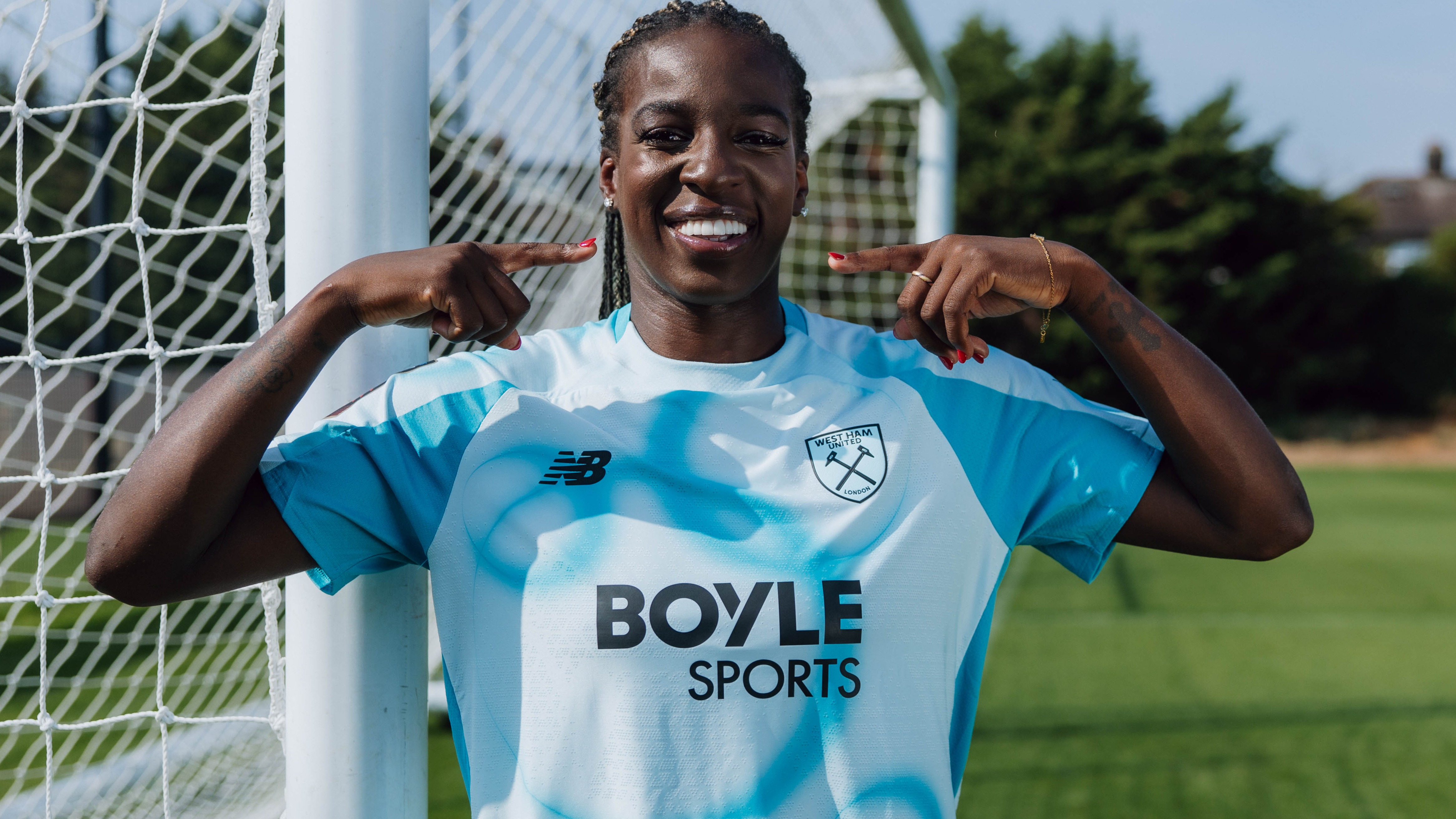 Asseyi new contract