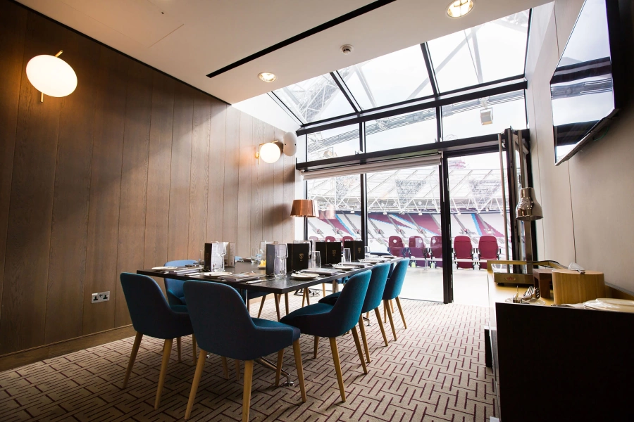 Executive Box - Image 3 Image