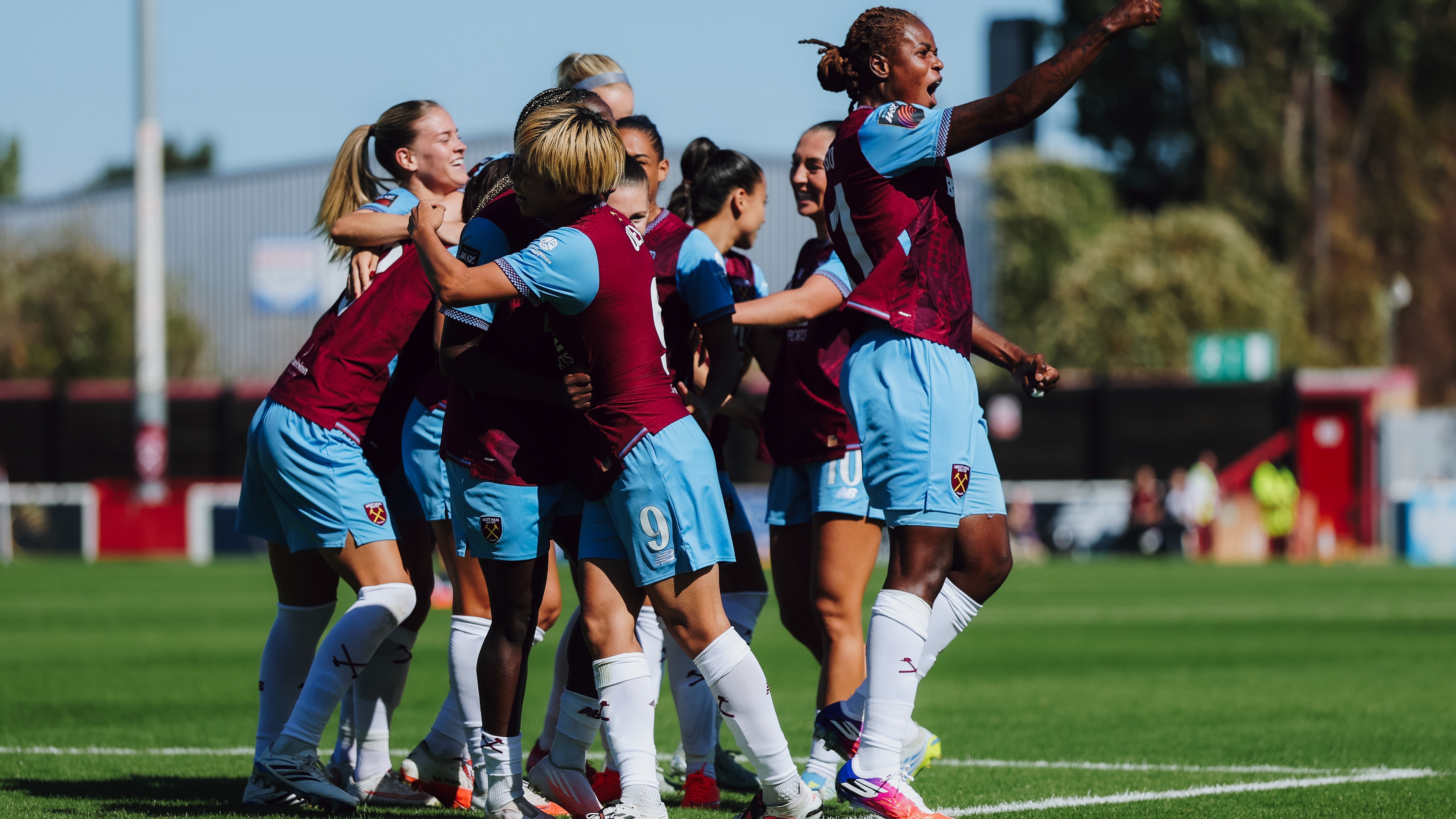 Women's team celebrations v London City Lionesses