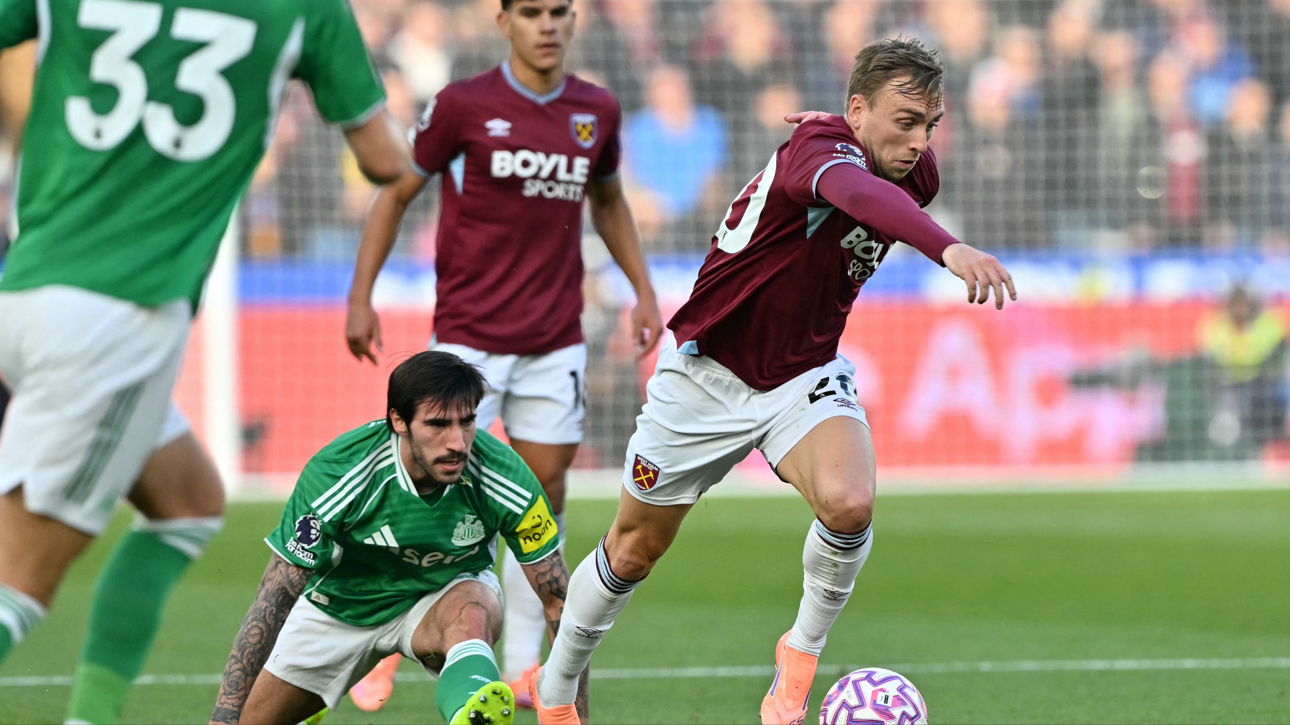 Jarrod Bowen in action against Newcastle United