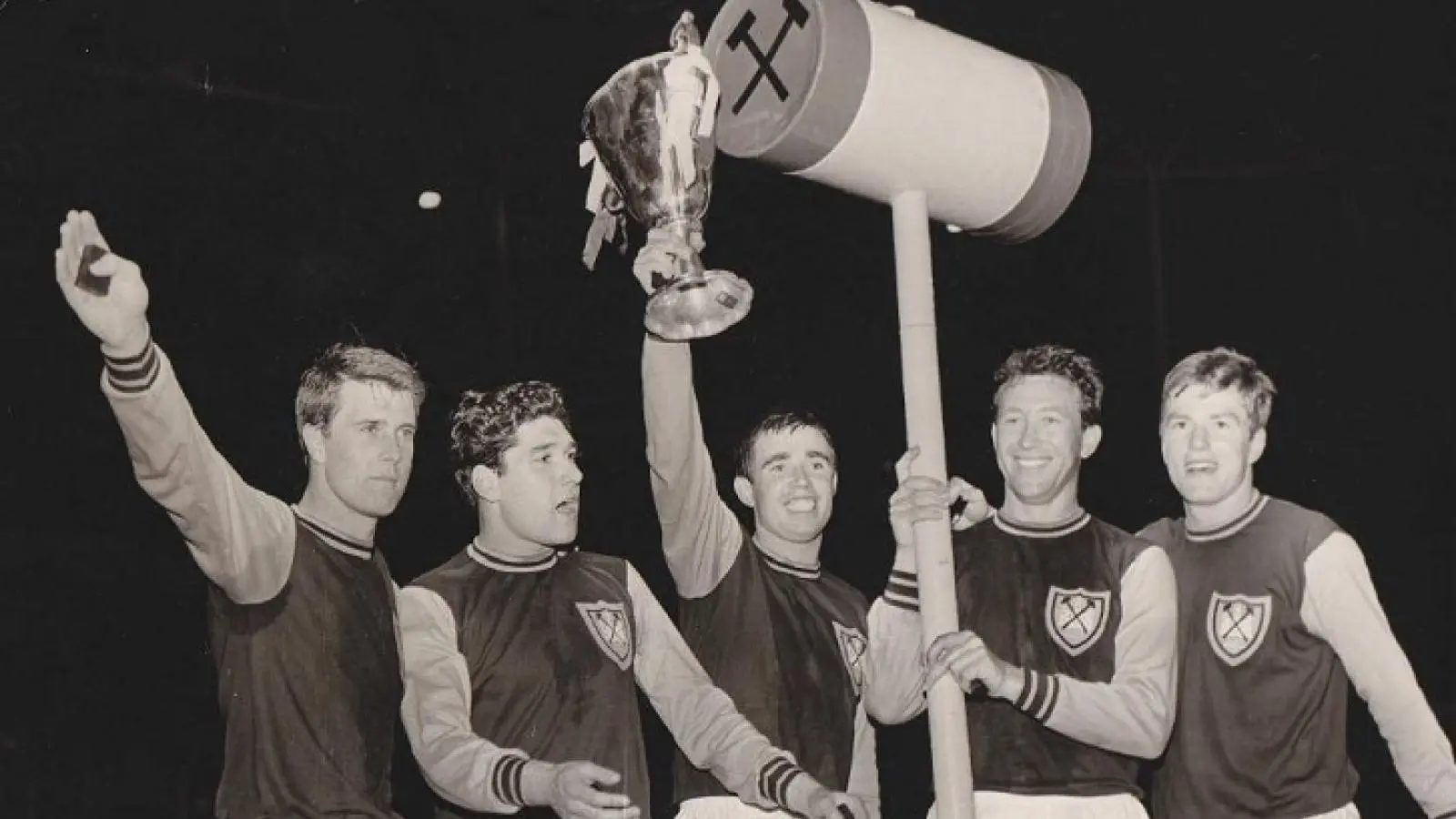 1965 - West Ham United 2-0 TSV 1860 Munich