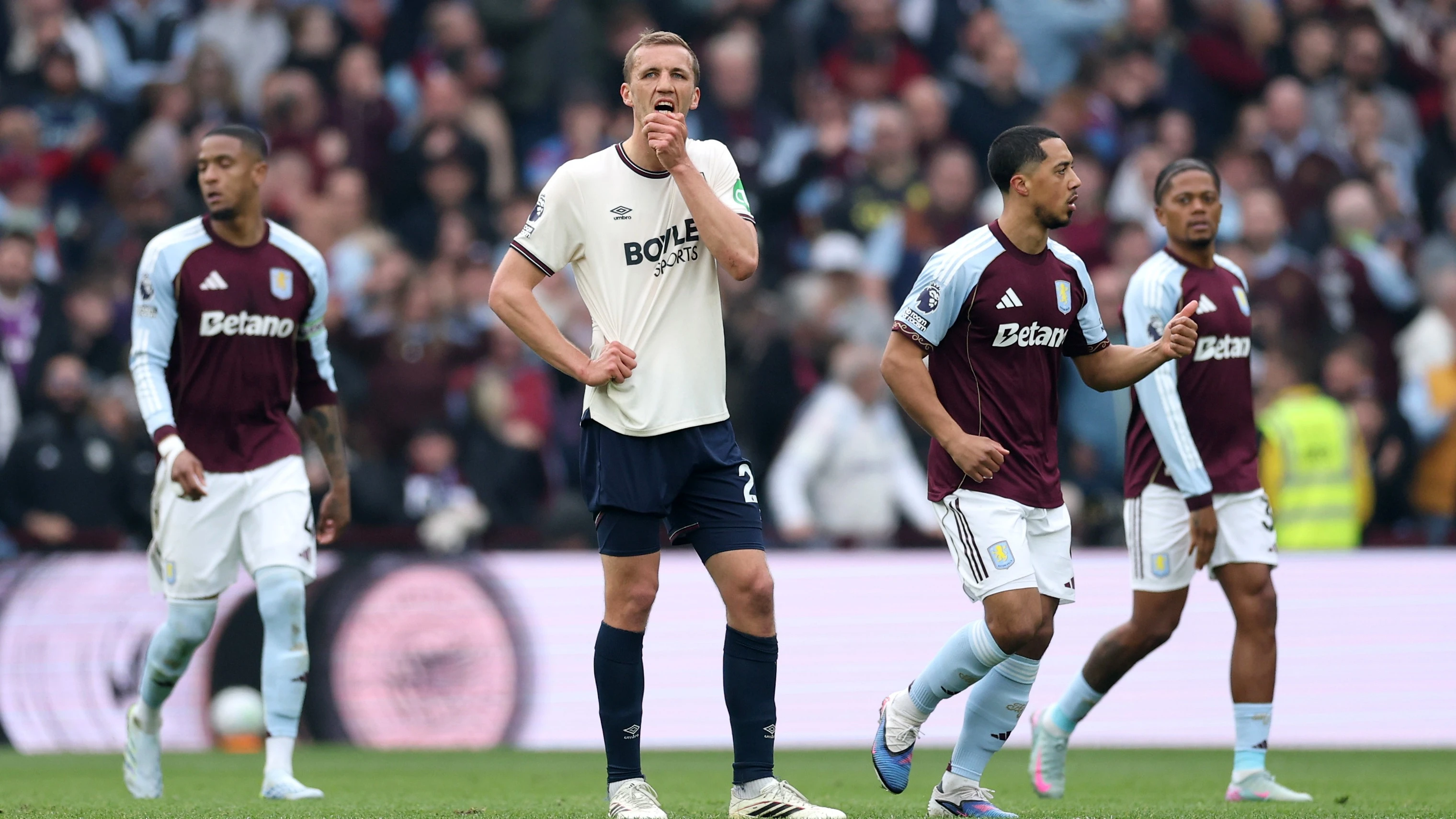 Extended Highlights | Aston Villa 2-0 West Ham United - West Ham United FC